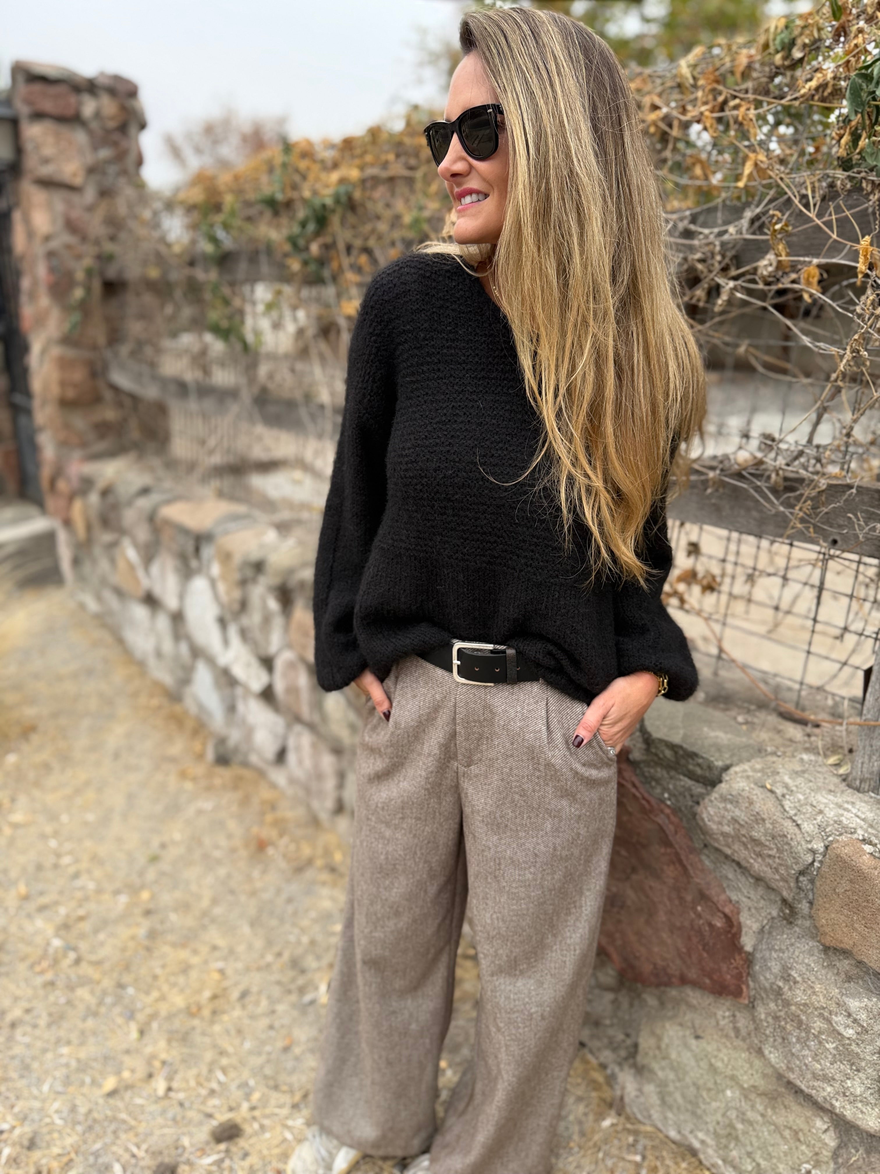 New Pantalón sastre beige