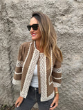 Chaqueta preciosa detalles macramé café