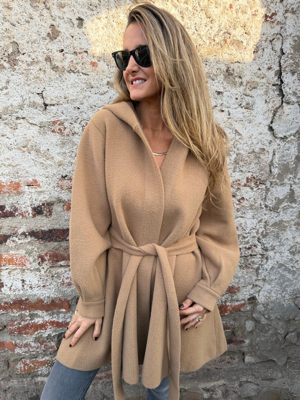 Abrigo evasé clásico camel