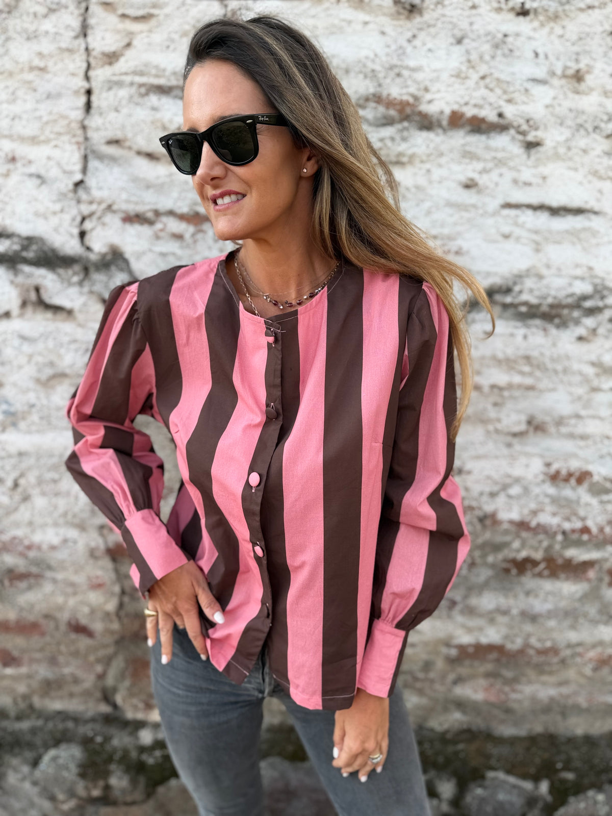 Blusa rayada café frambuesa