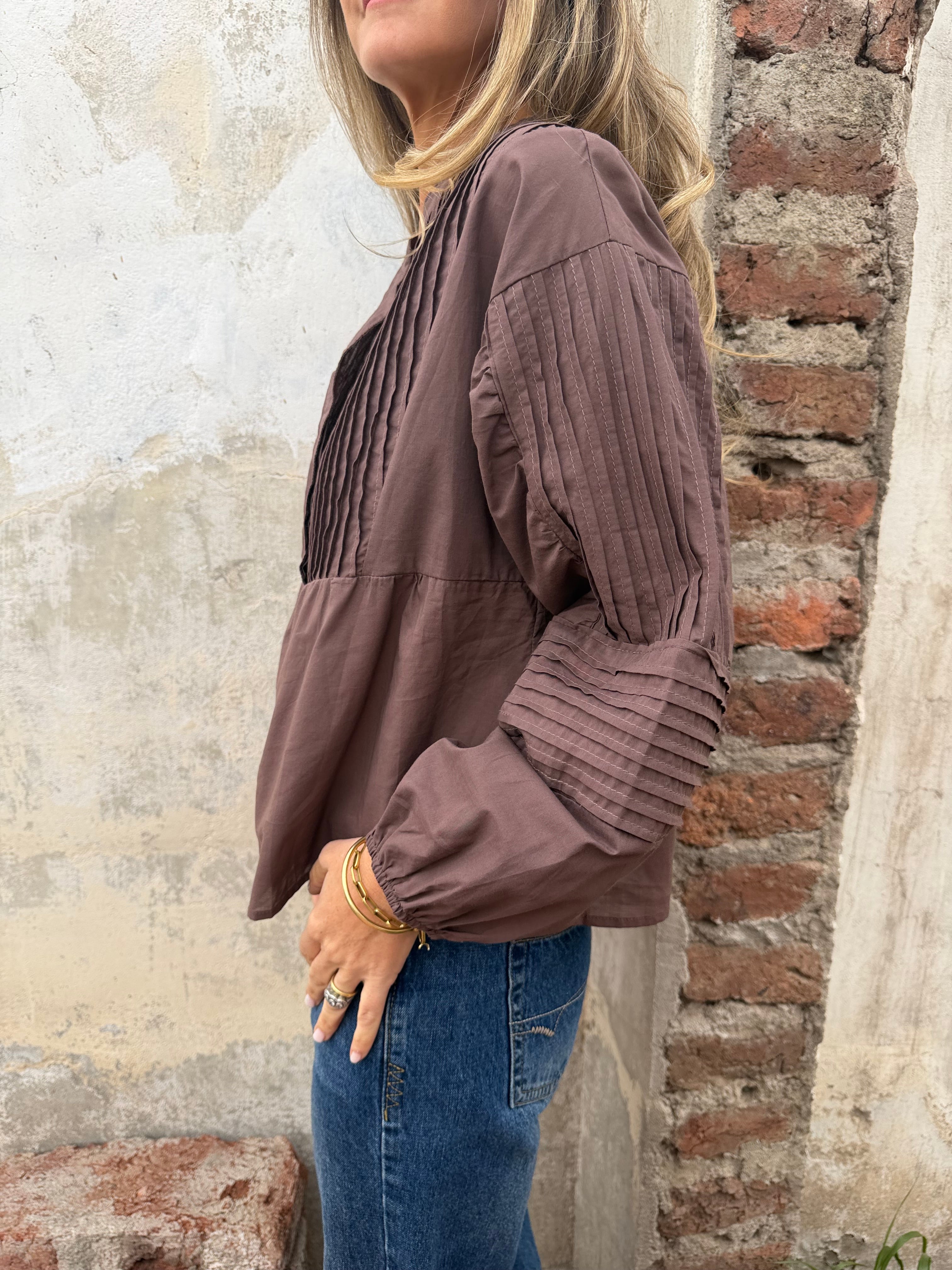 Blusa manga globo detalles chocolate
