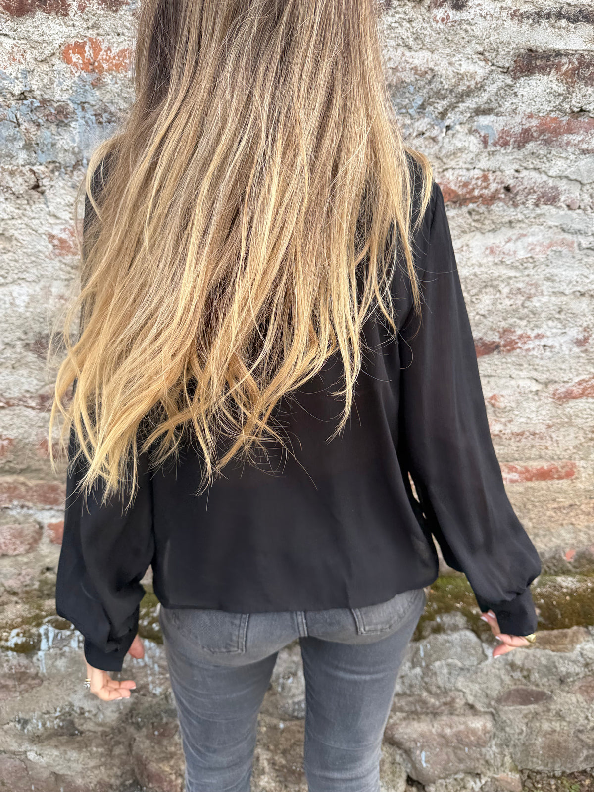 Blusa gasa vuelos negra