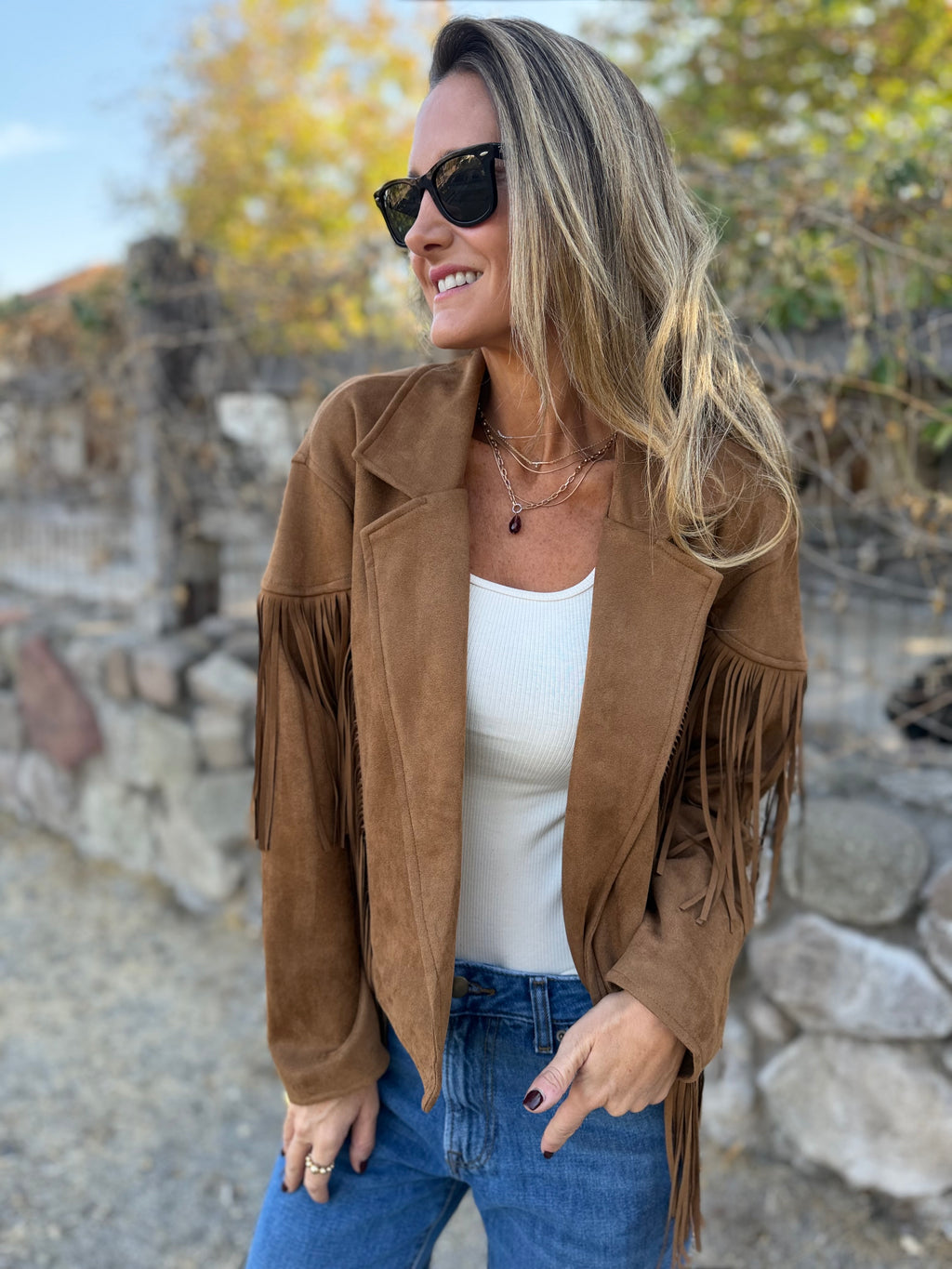 Chaqueta flecos camel
