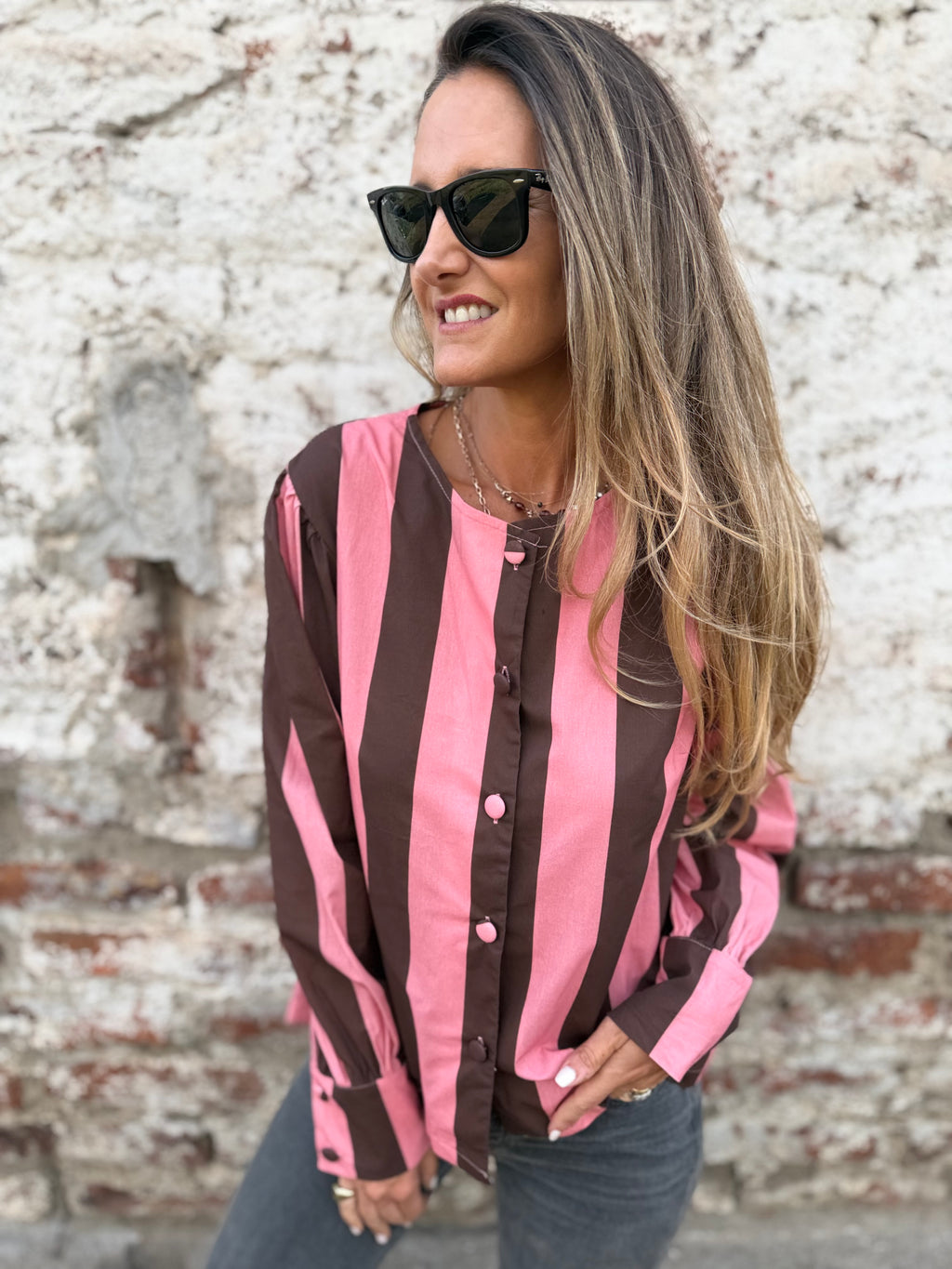 Blusa rayada café frambuesa