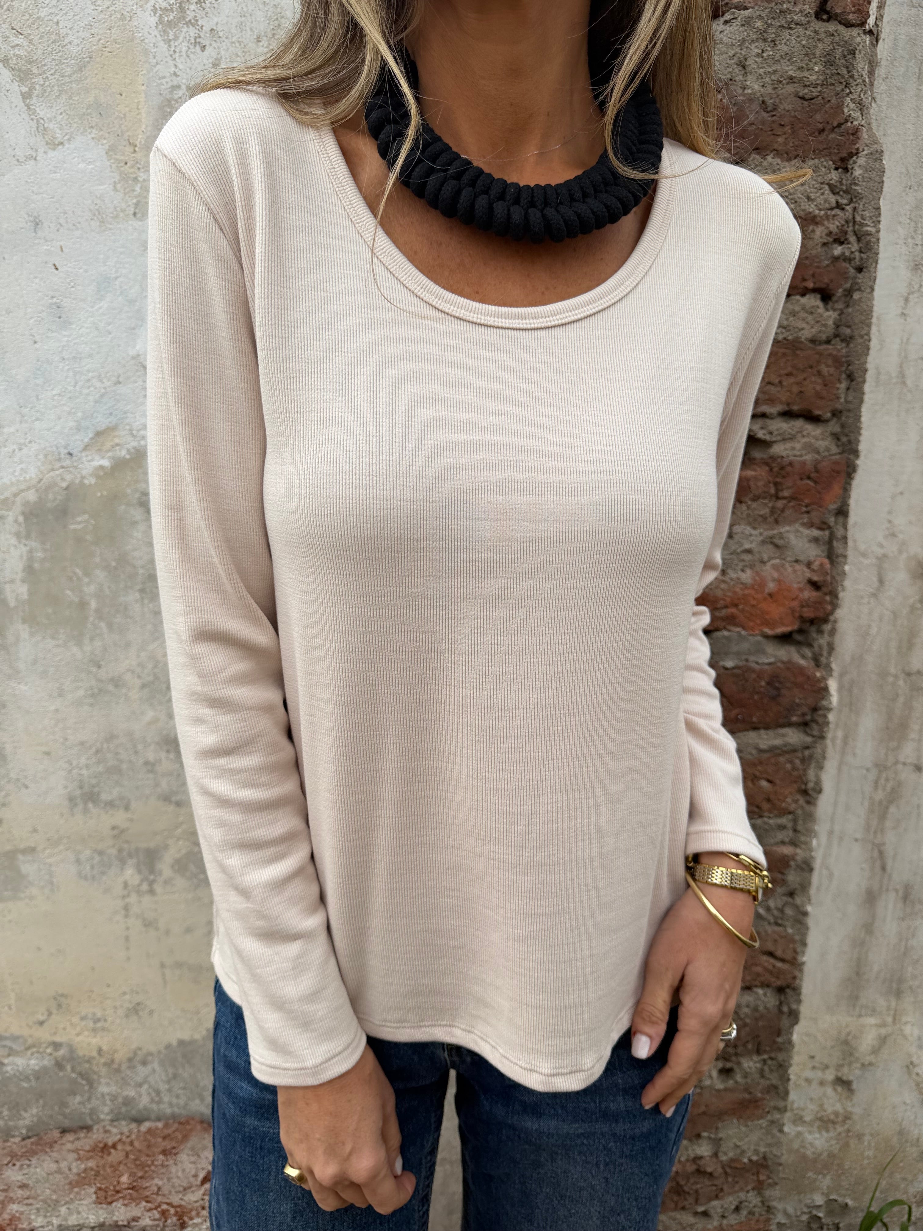 New polera algodón/ micropolar cuello bajo crudo