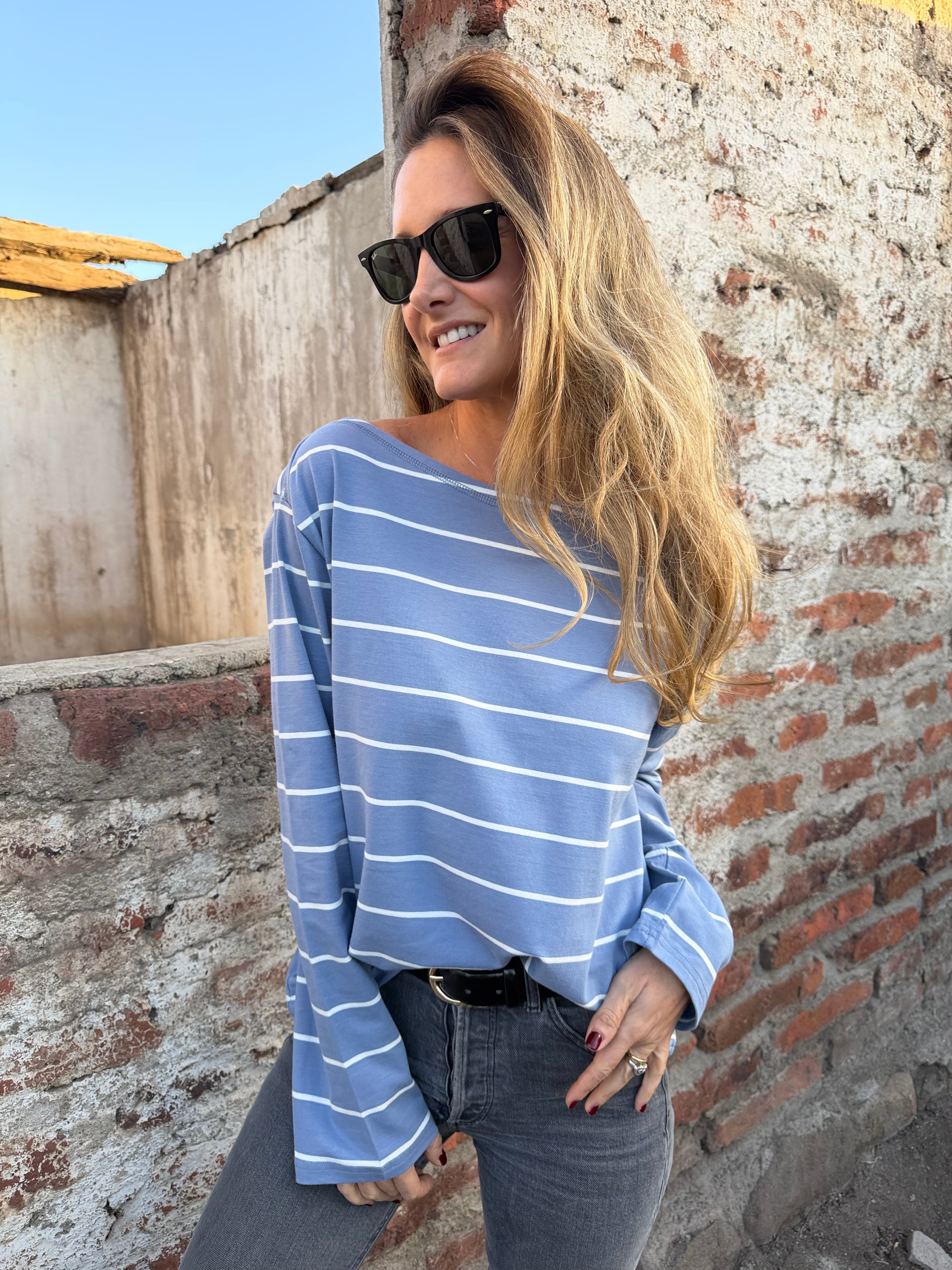 Polera algodón rayas celeste