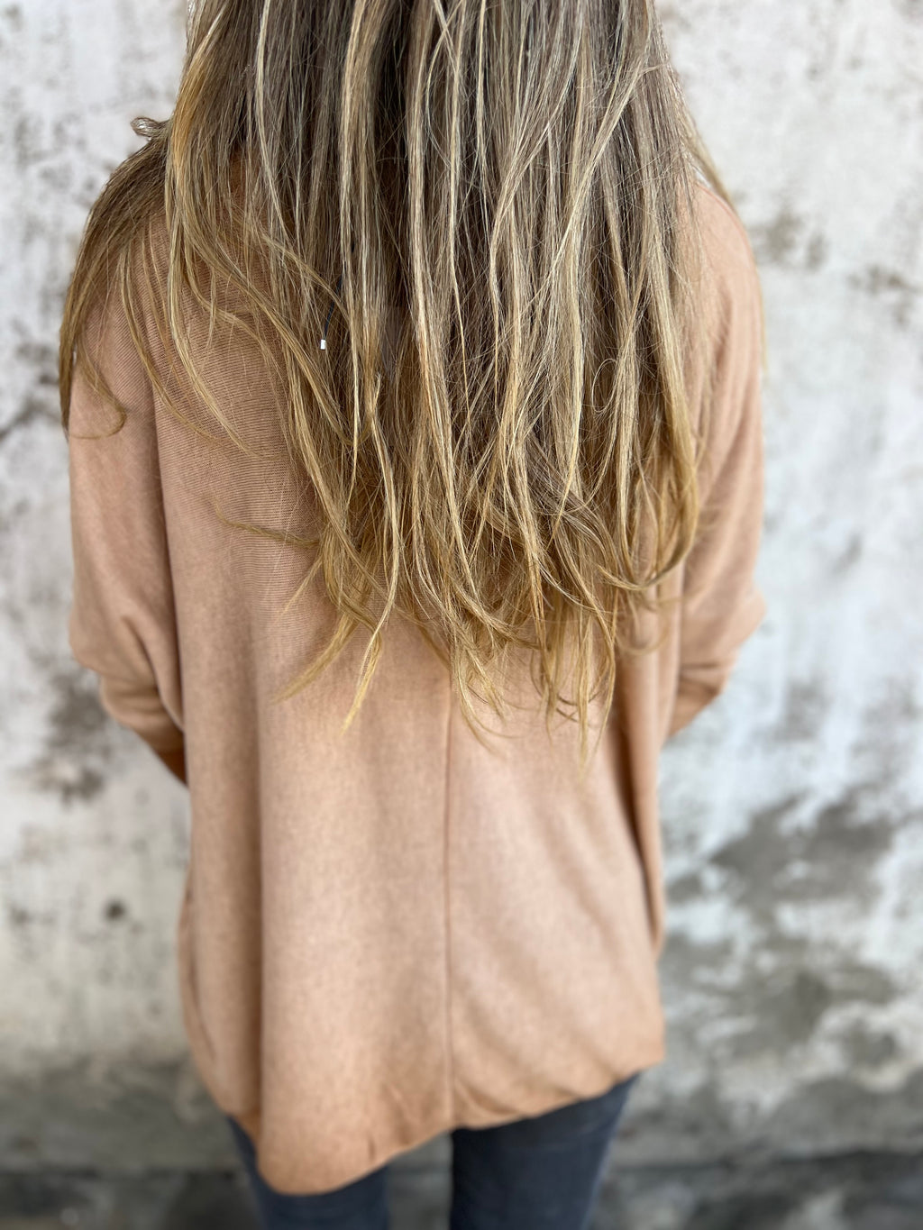 Polera hilo venecia camel