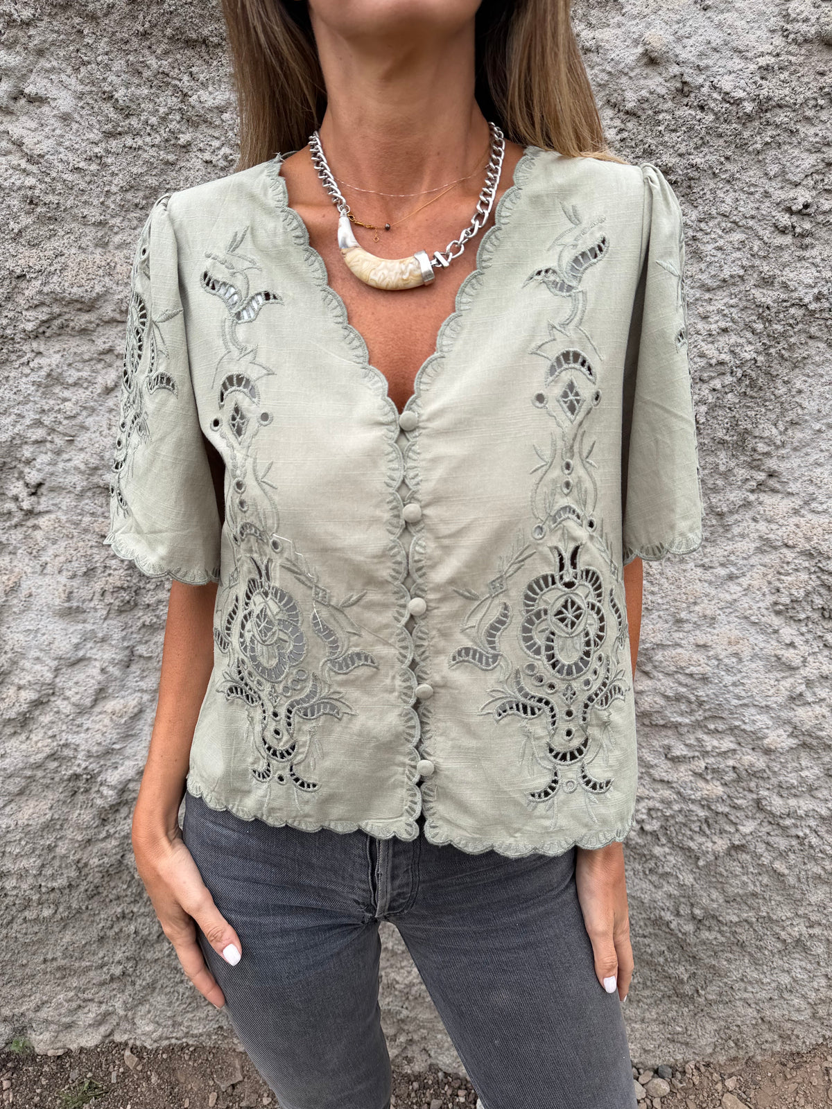 Blusa broderie completa verde claro