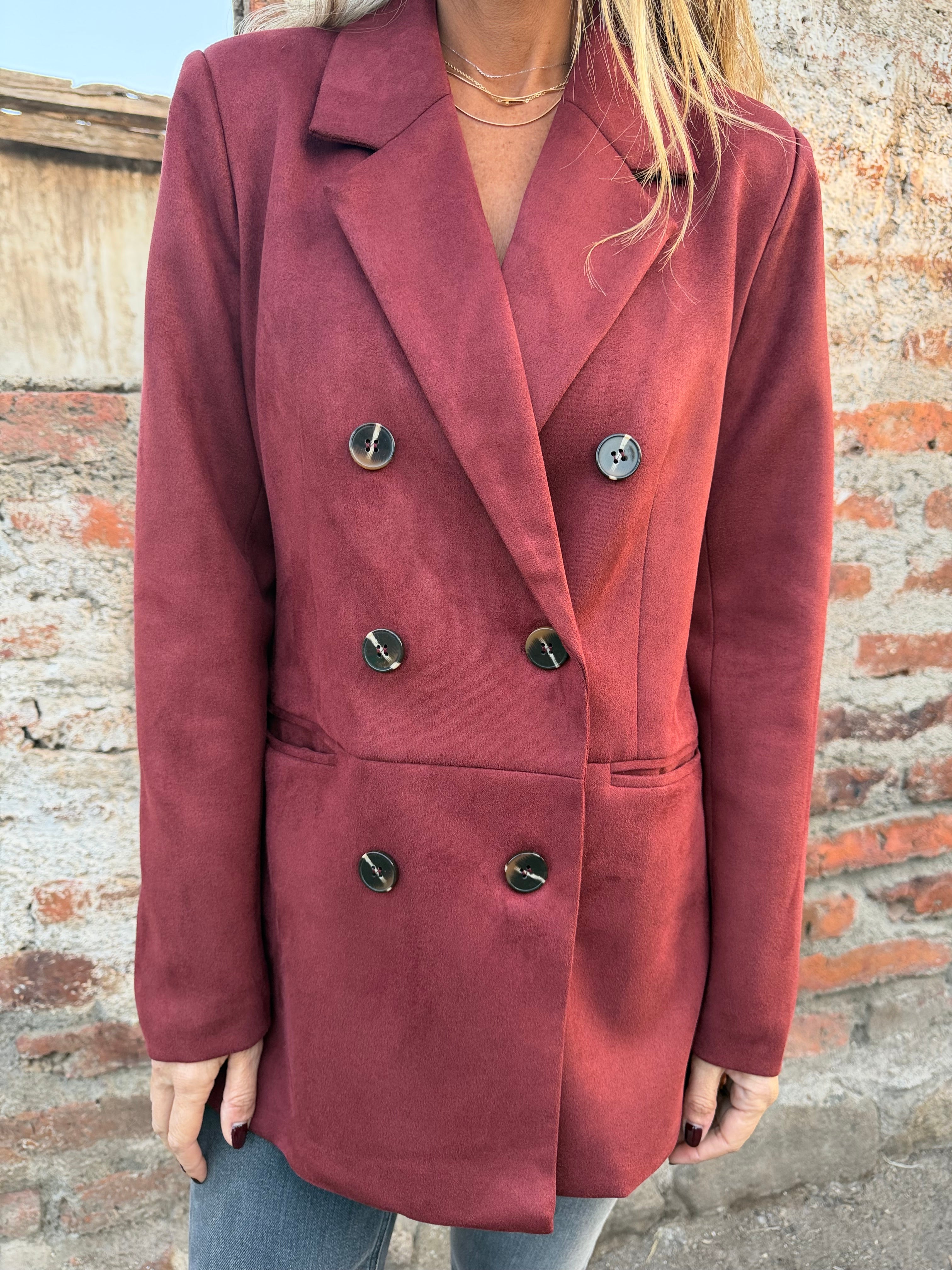 Blazer efecto gamuza increíble burdeo