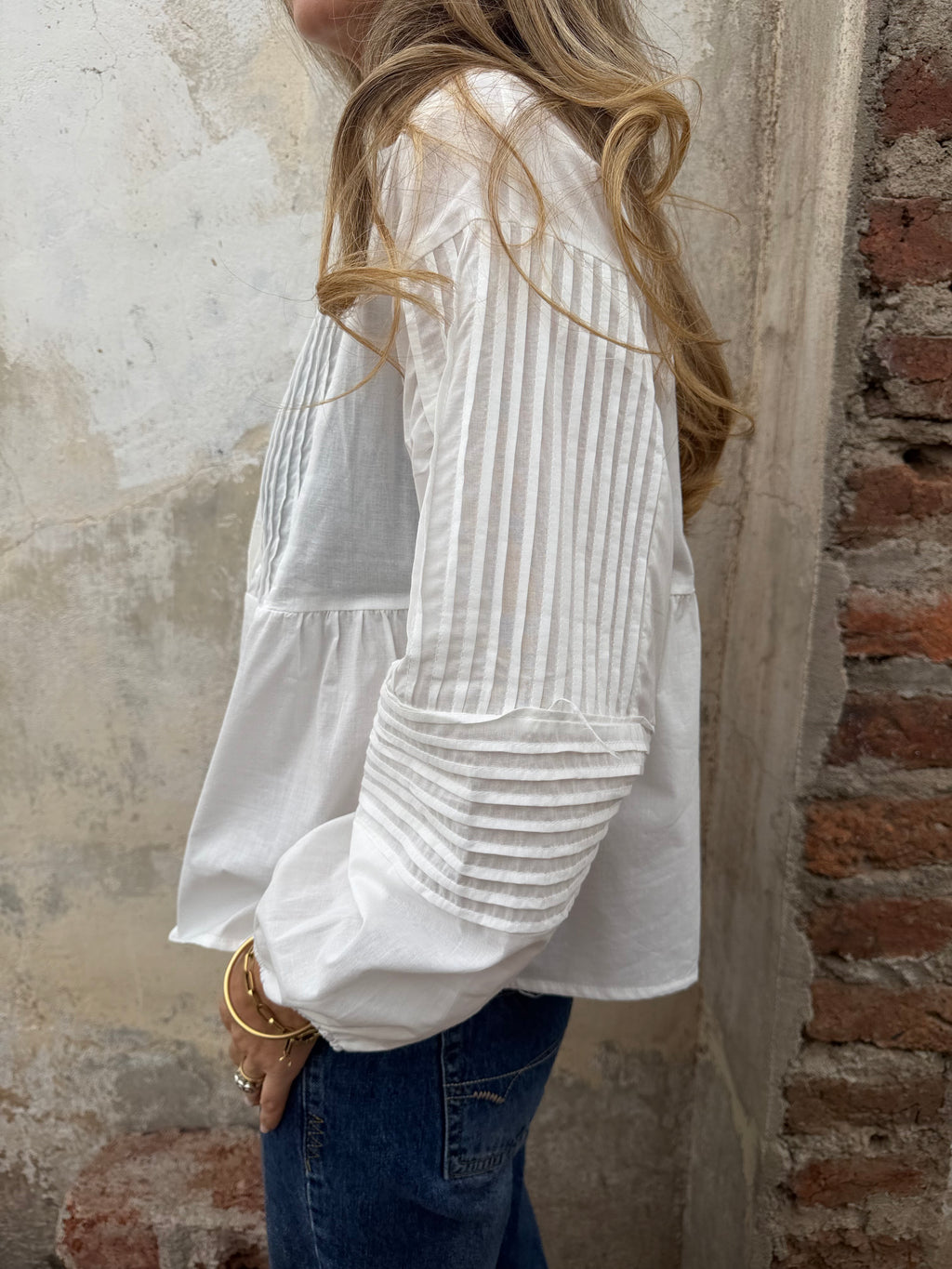 Blusa manga globo detalles blanca
