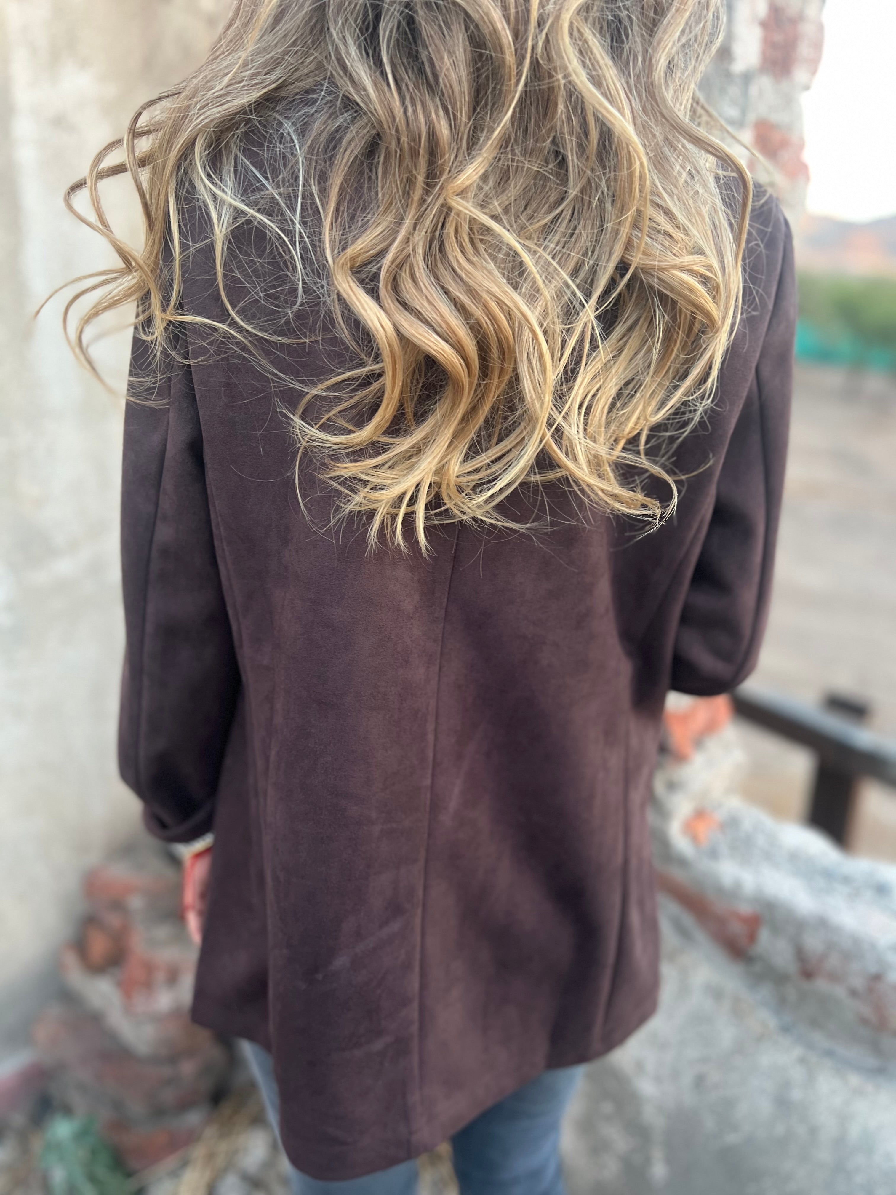 Blazer suede con doblez rayado chocolate