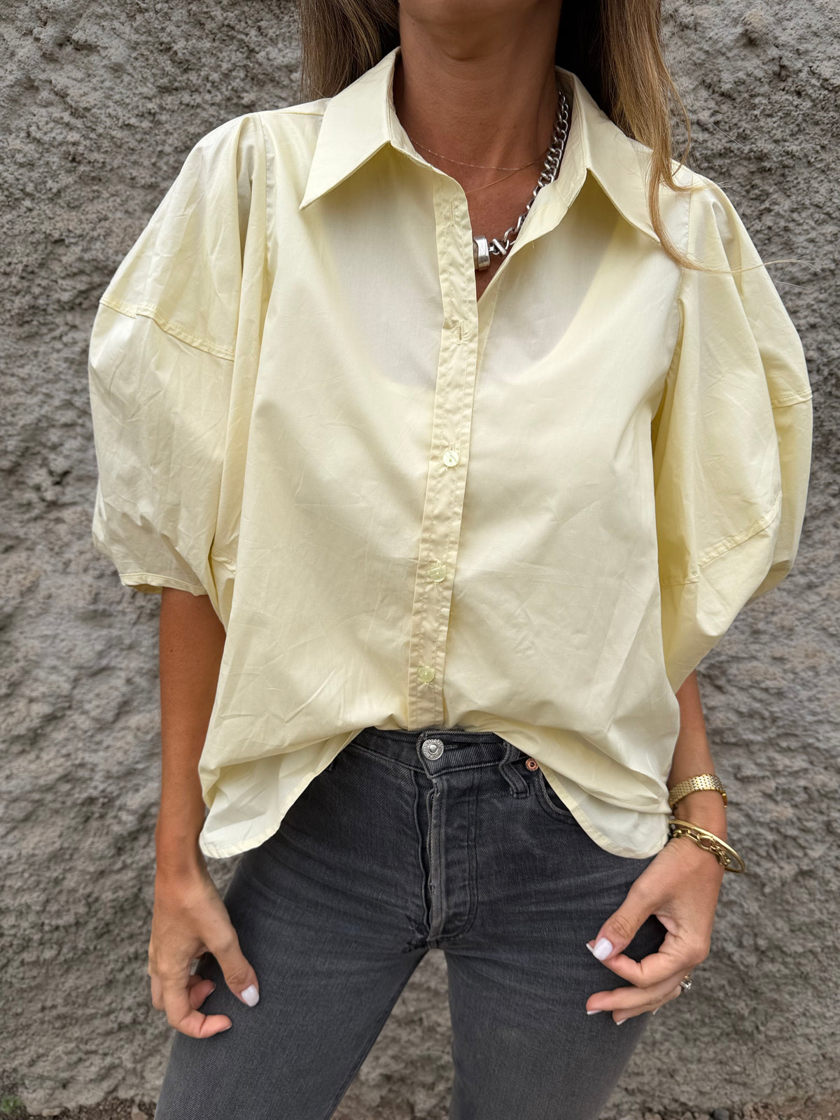 Blusa manga extra abullonadas amarilla claro