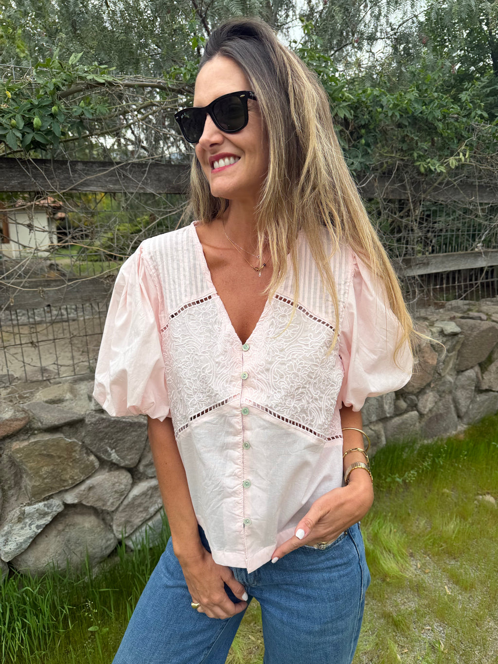 New blusa mangas abullonadas rosado claro