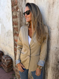 New blazer gabardina delgada con doblez rayado beige