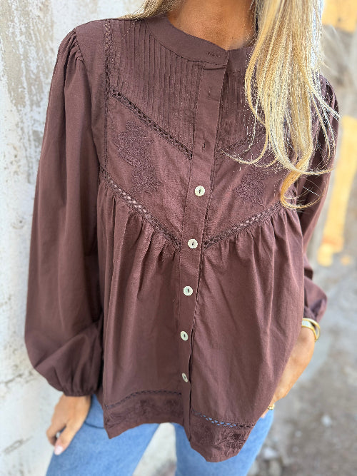 Blusa cedrón café