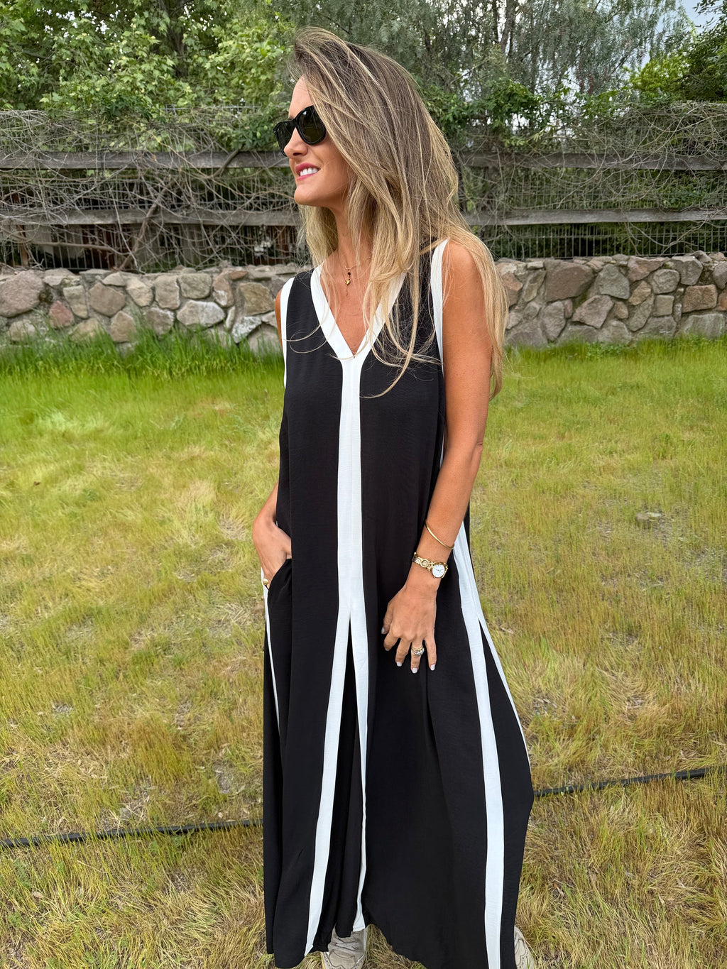 Vestido negro y blanco