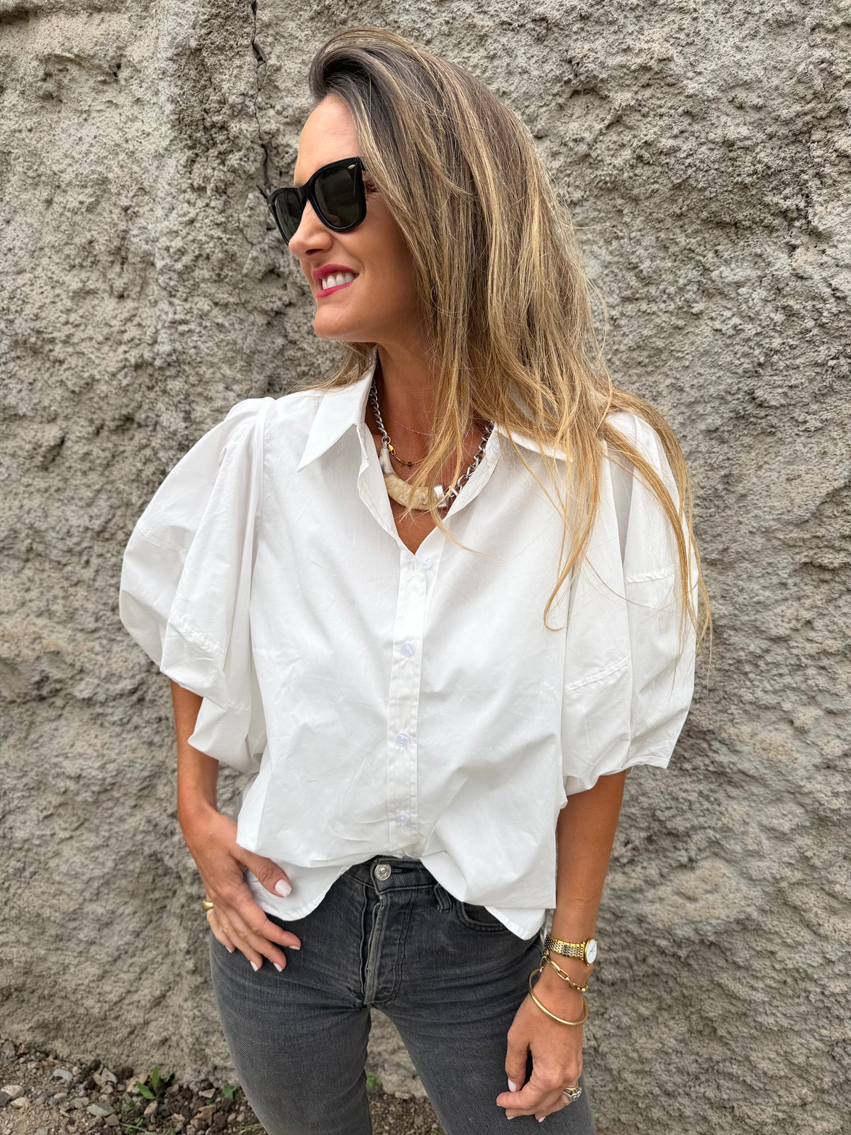 Blusa manga extra abullonadas blanca