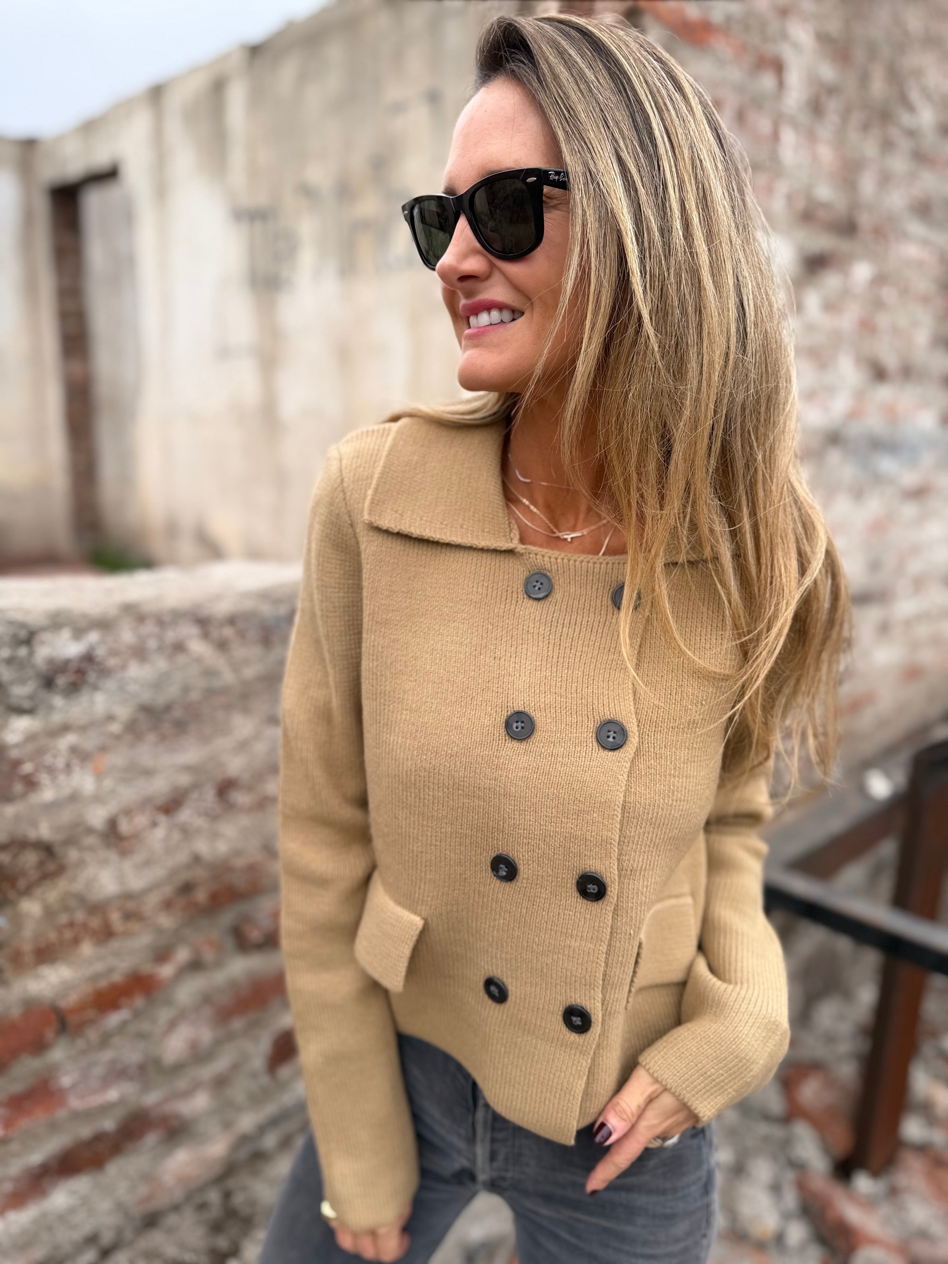 Chaleco tipo chaquetita camel