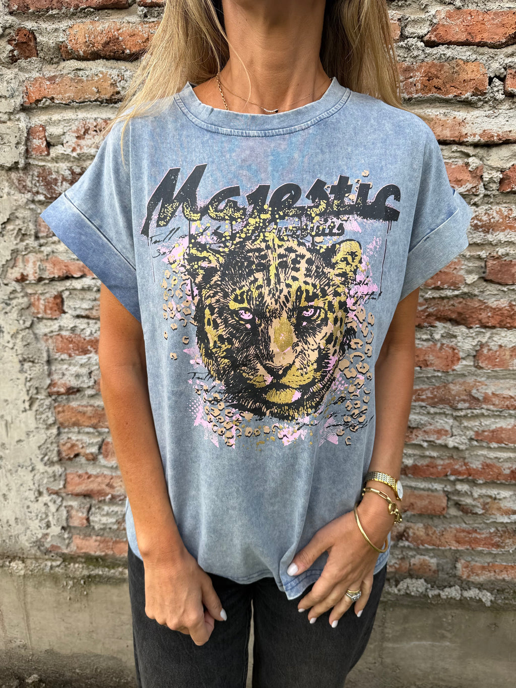Polera majestic celeste deslavado