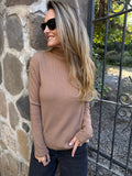 New cuello alto básico camel