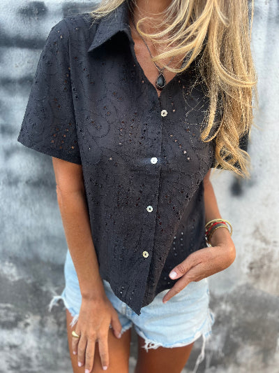 Blusa súper broderie negra