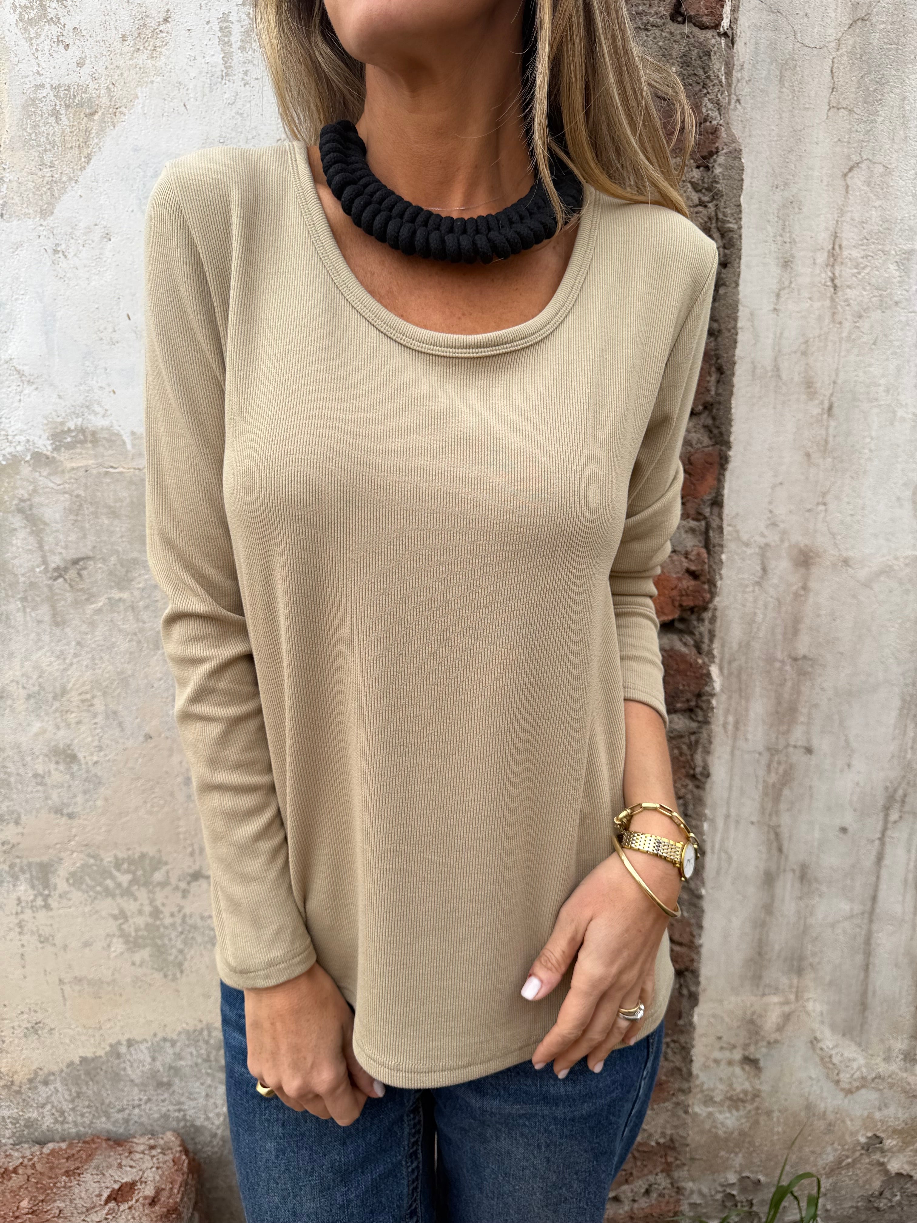 New polera algodón/ micropolar cuello bajo beige verdoso
