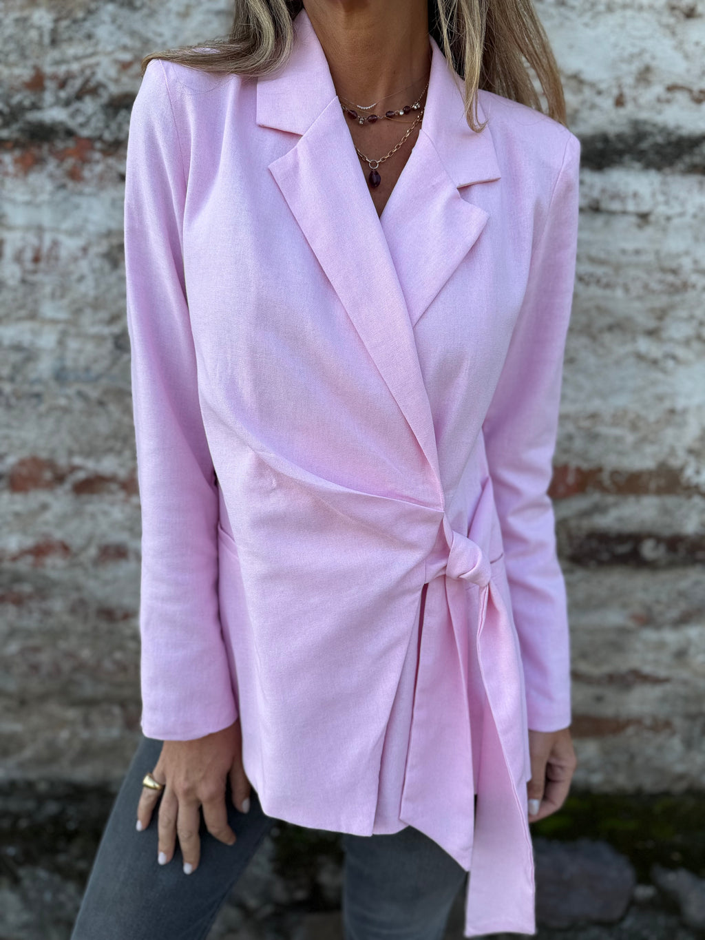 Blazer linoto amarra rosada