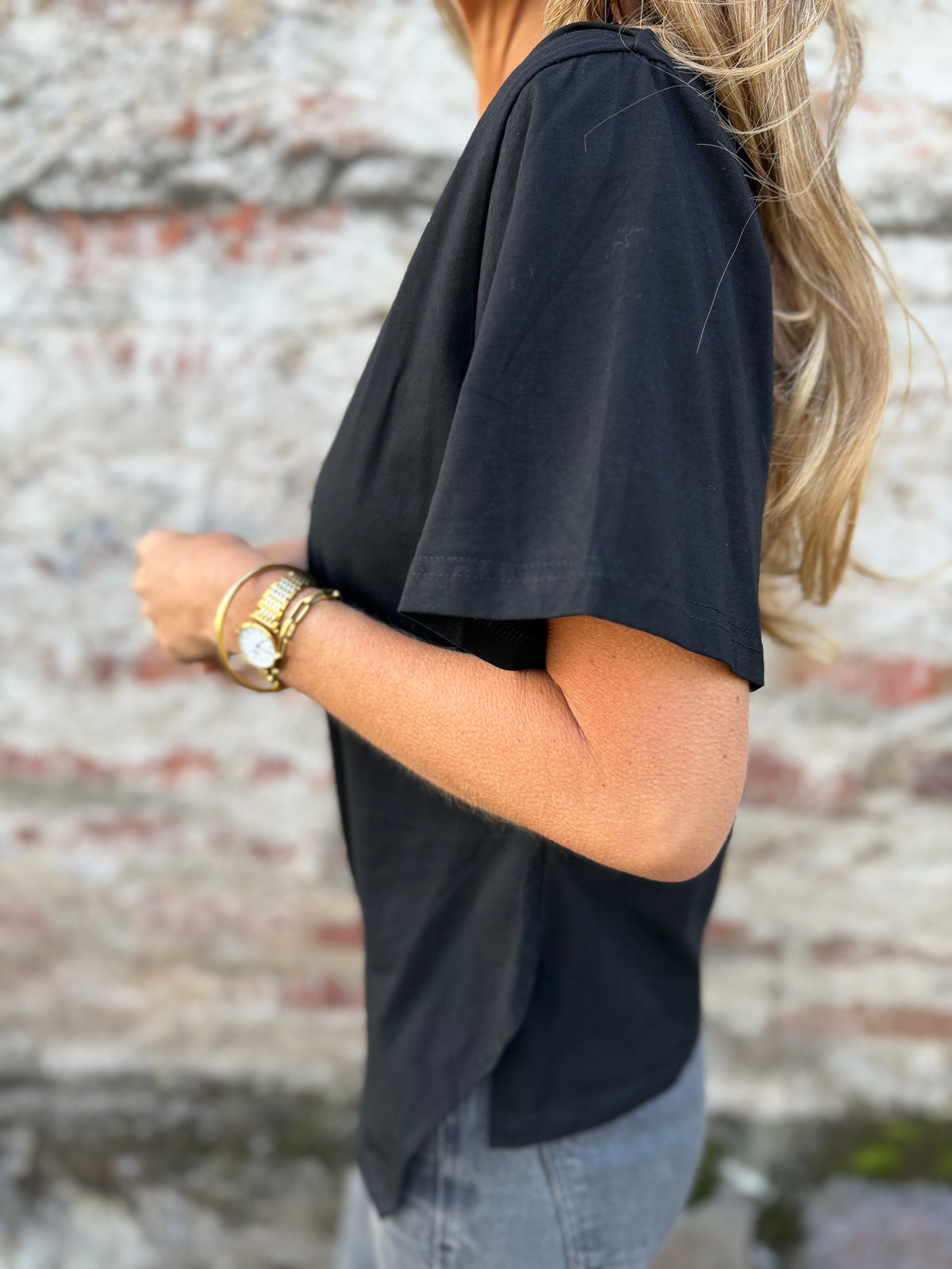 Polera largo irregular negra