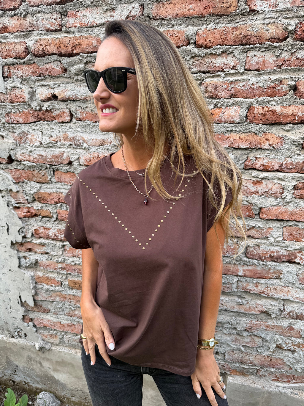 Polera tachitas café
