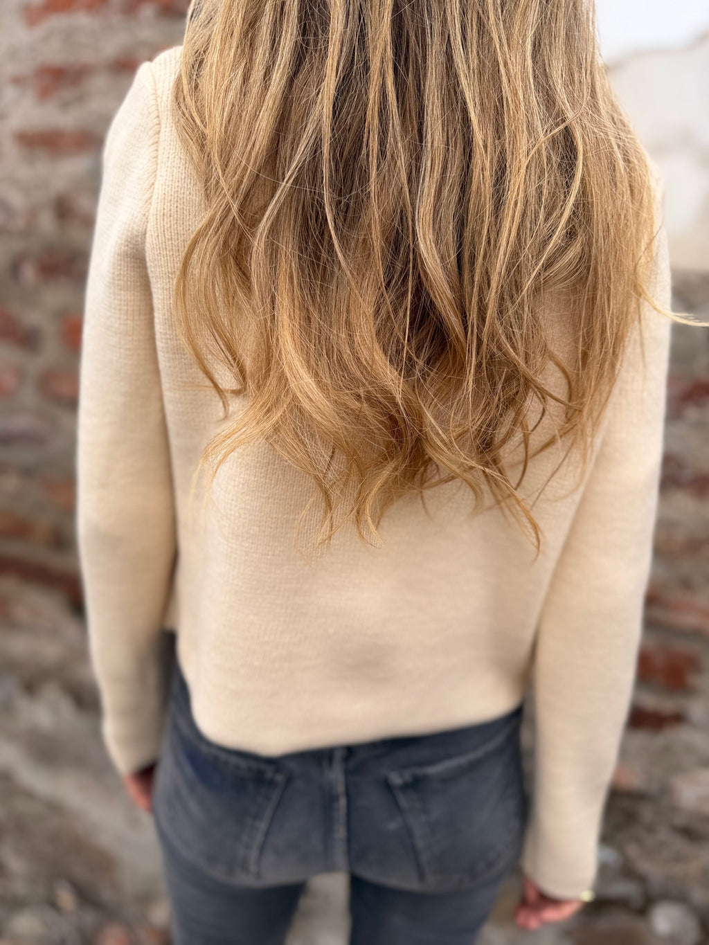 Chaleco tipo chaquetita crudo