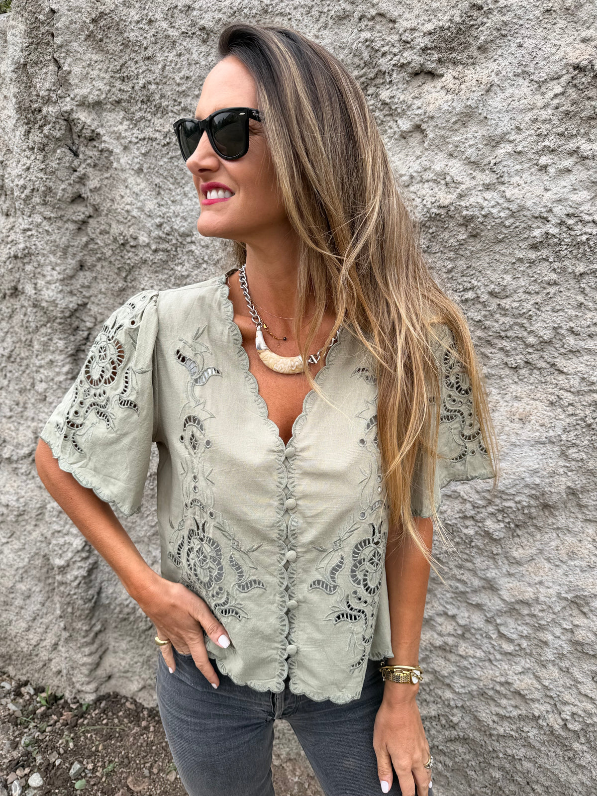 Blusa broderie completa verde claro