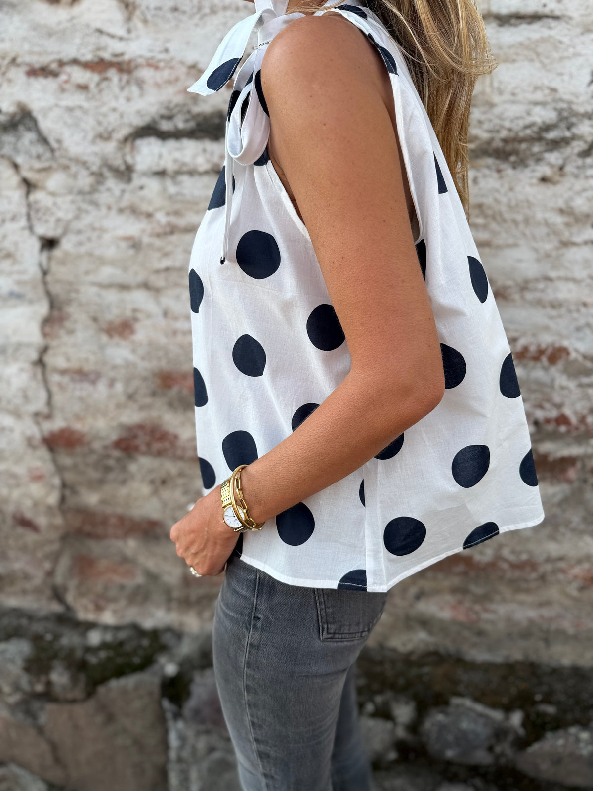 Blusa lazo y lunares azul