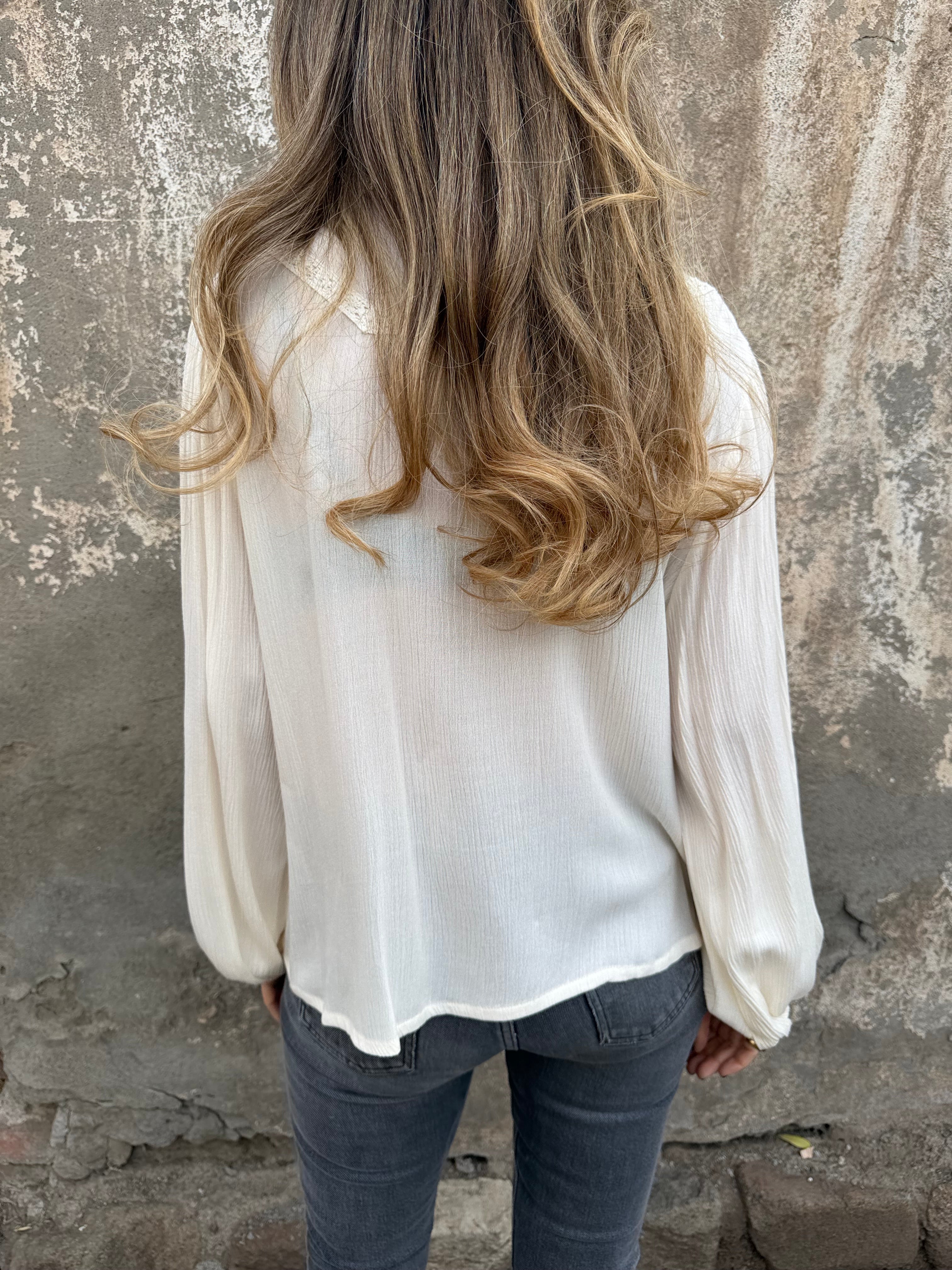 Blusa preciosa crudo