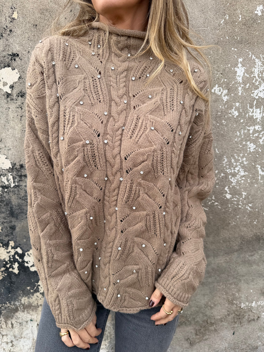 Chaleco trenzado cristales camel