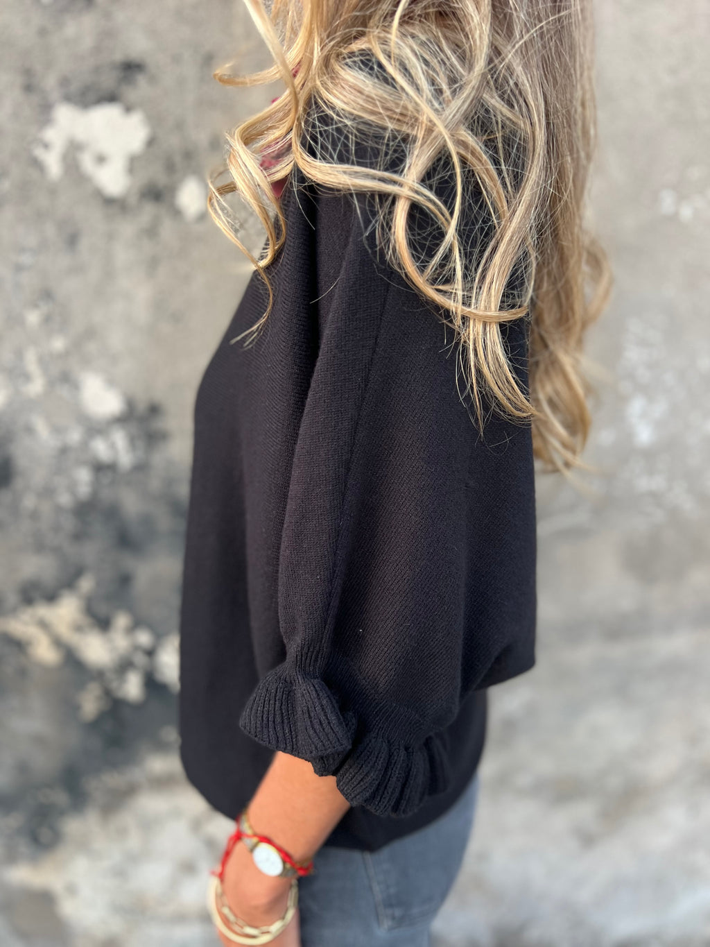 Chaleco polera vuelitos negra