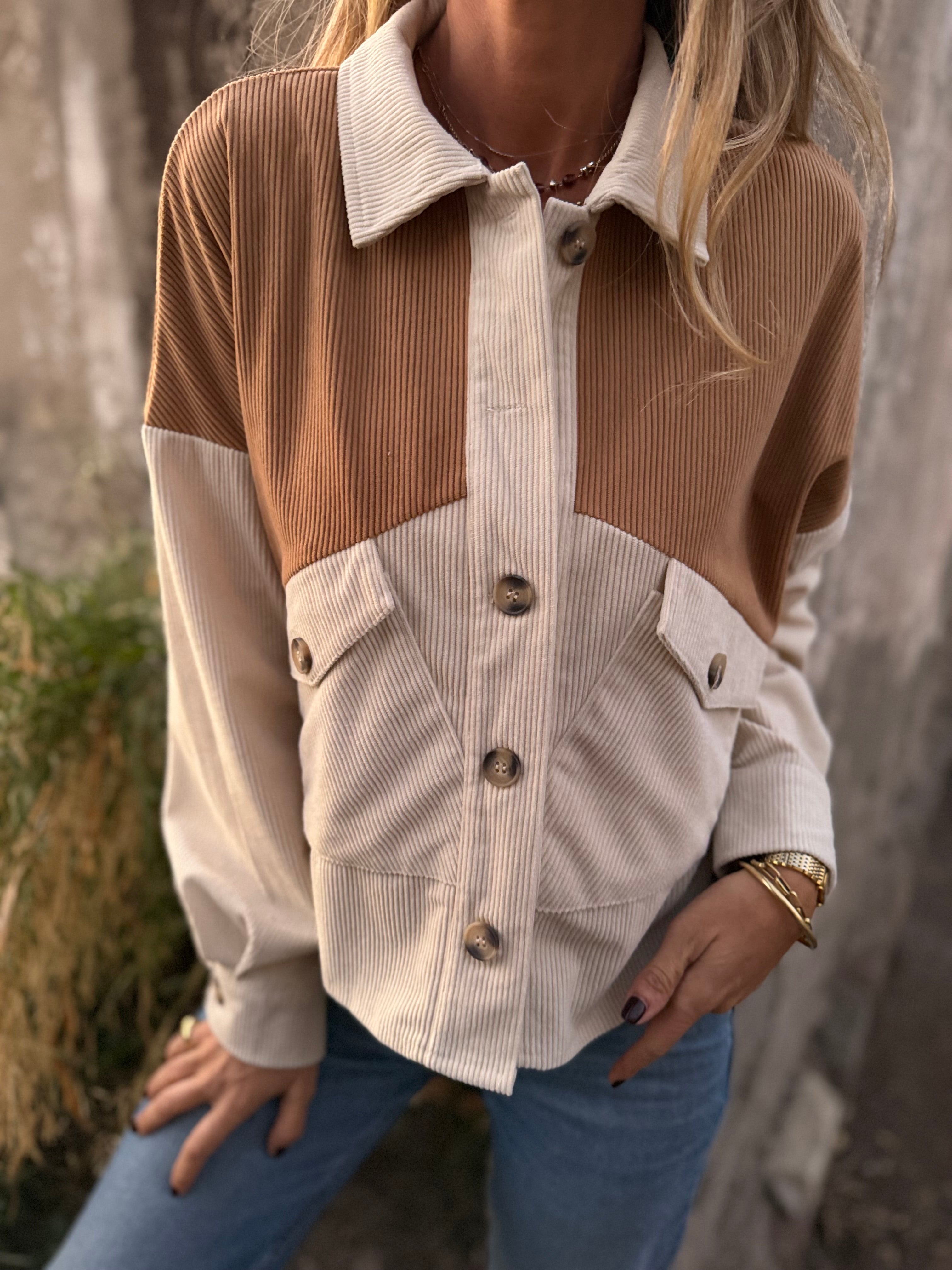 Blusa cotelé bicolor camel