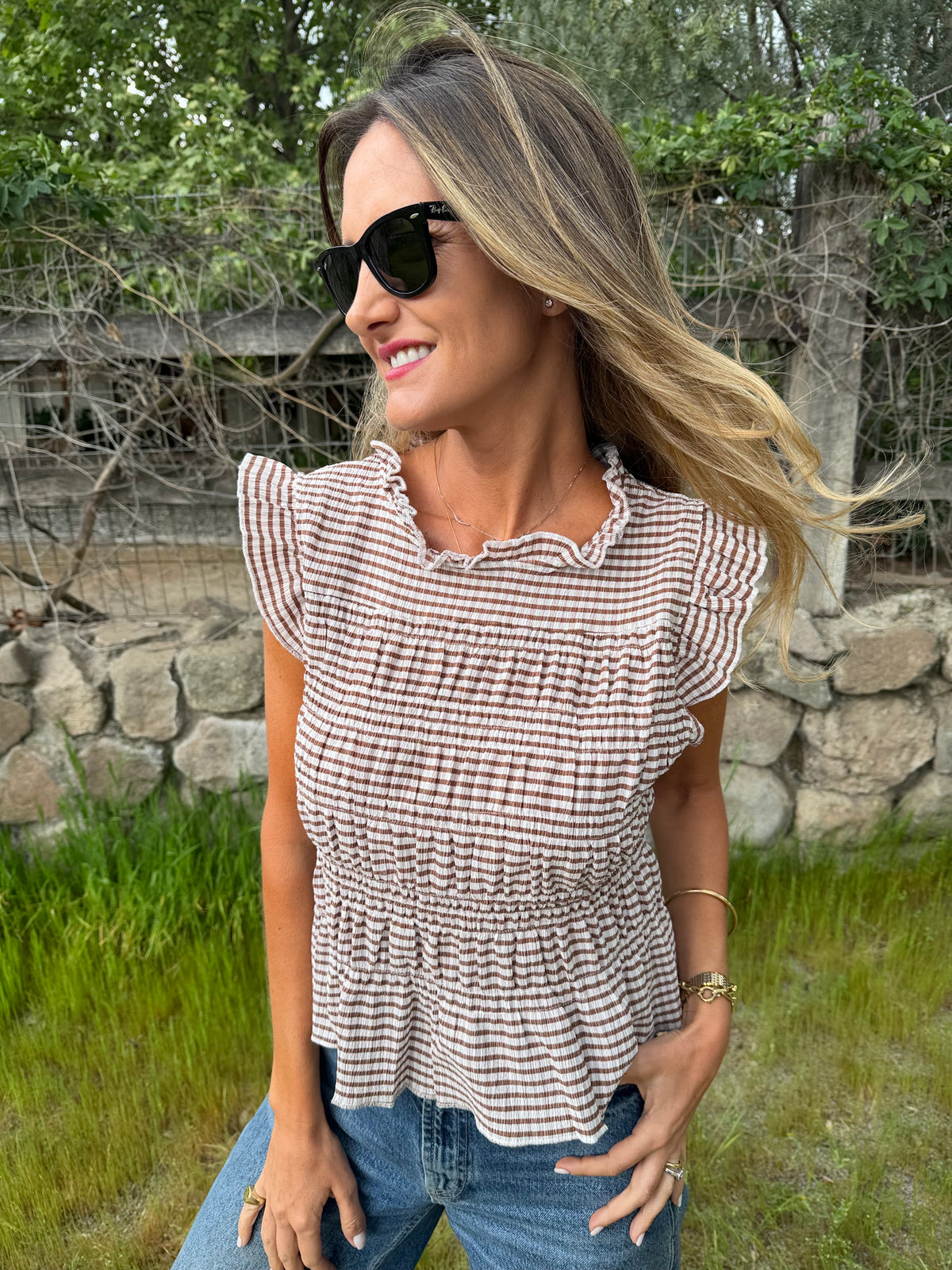 Polera vichy nido abejas café