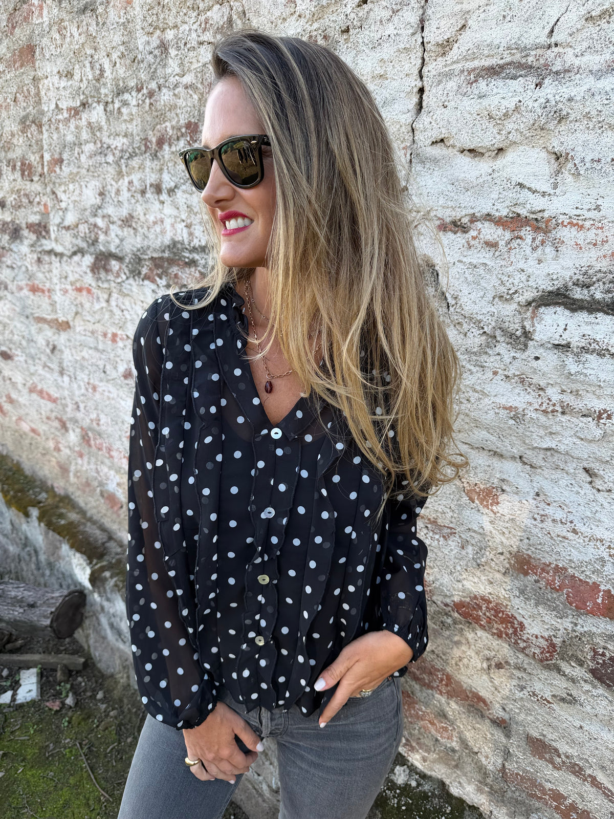 Blusa gasa puntitos negra