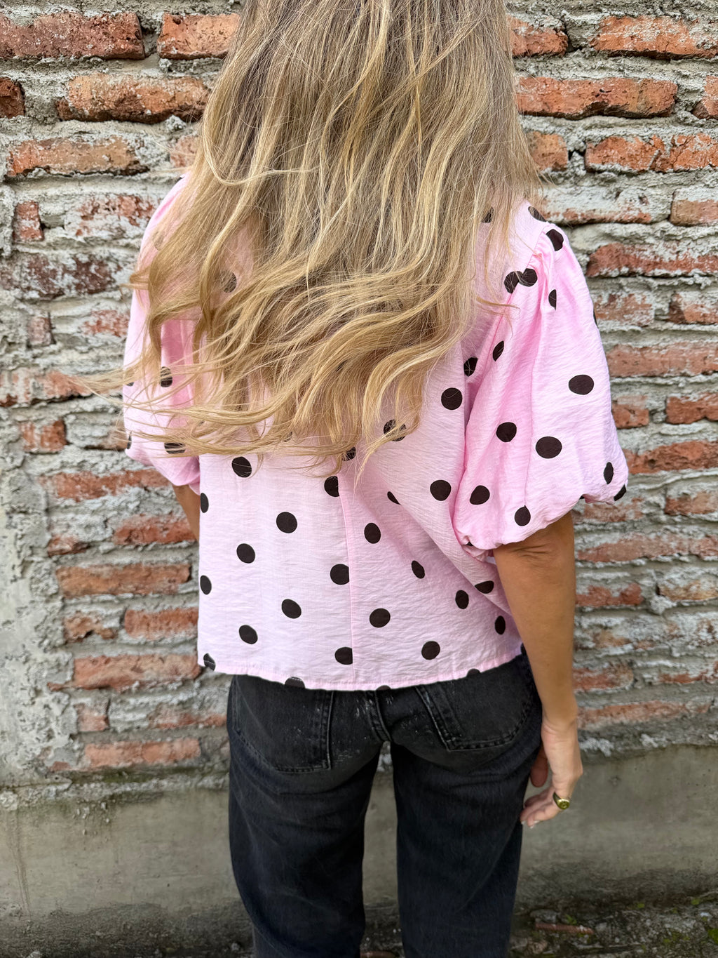 Blusa lunares mangas abullonadas rosada