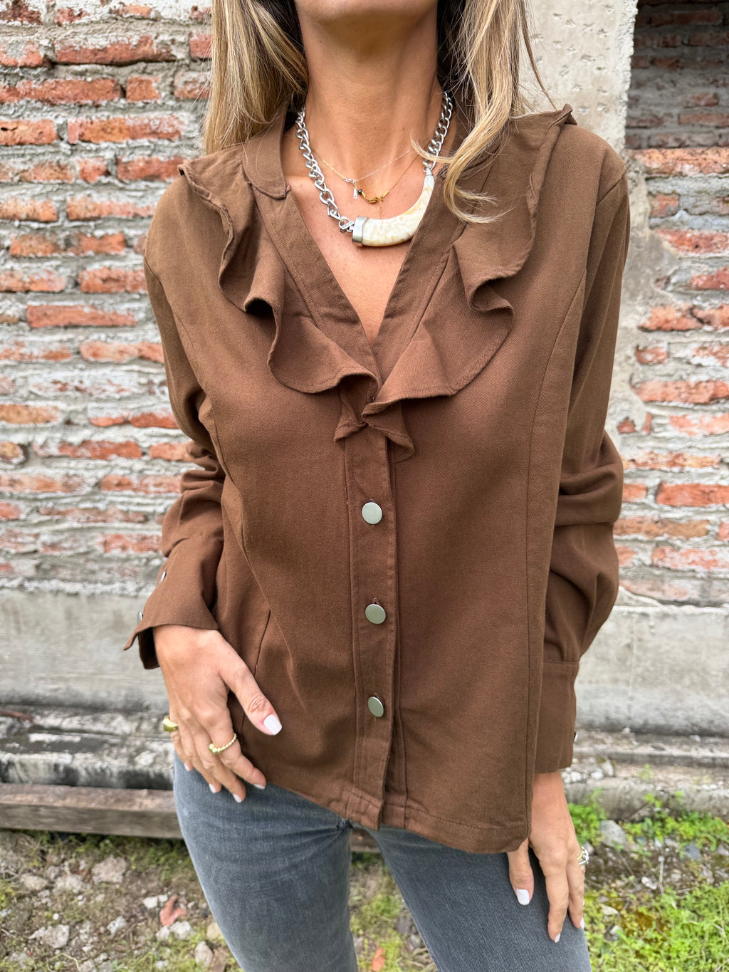 Blusa bluejean vuelos café