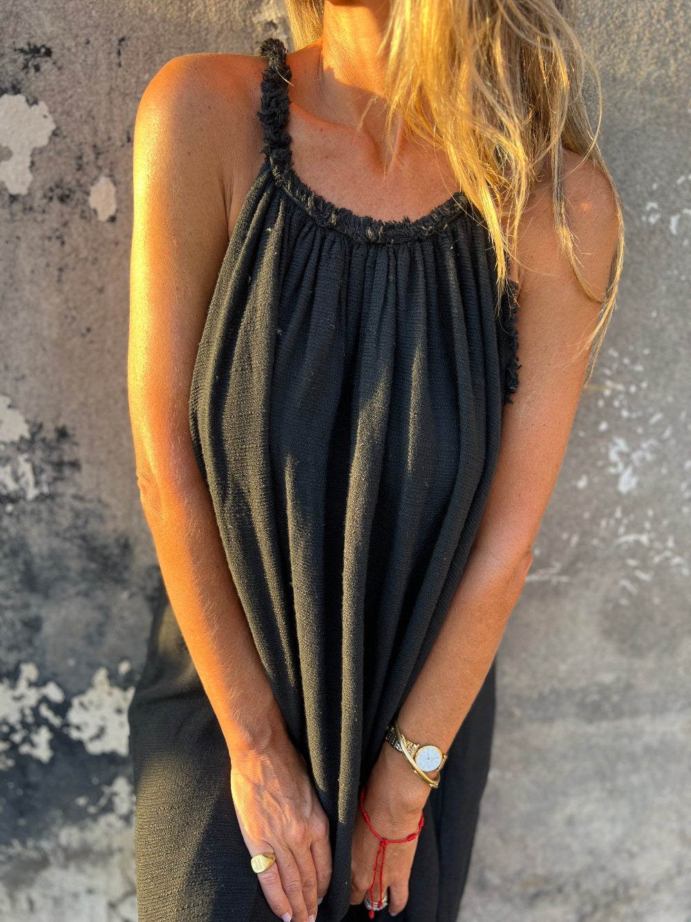 Vestido linoto desflecado negro