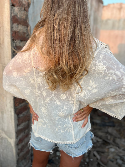 Blusa Nala mantequilla