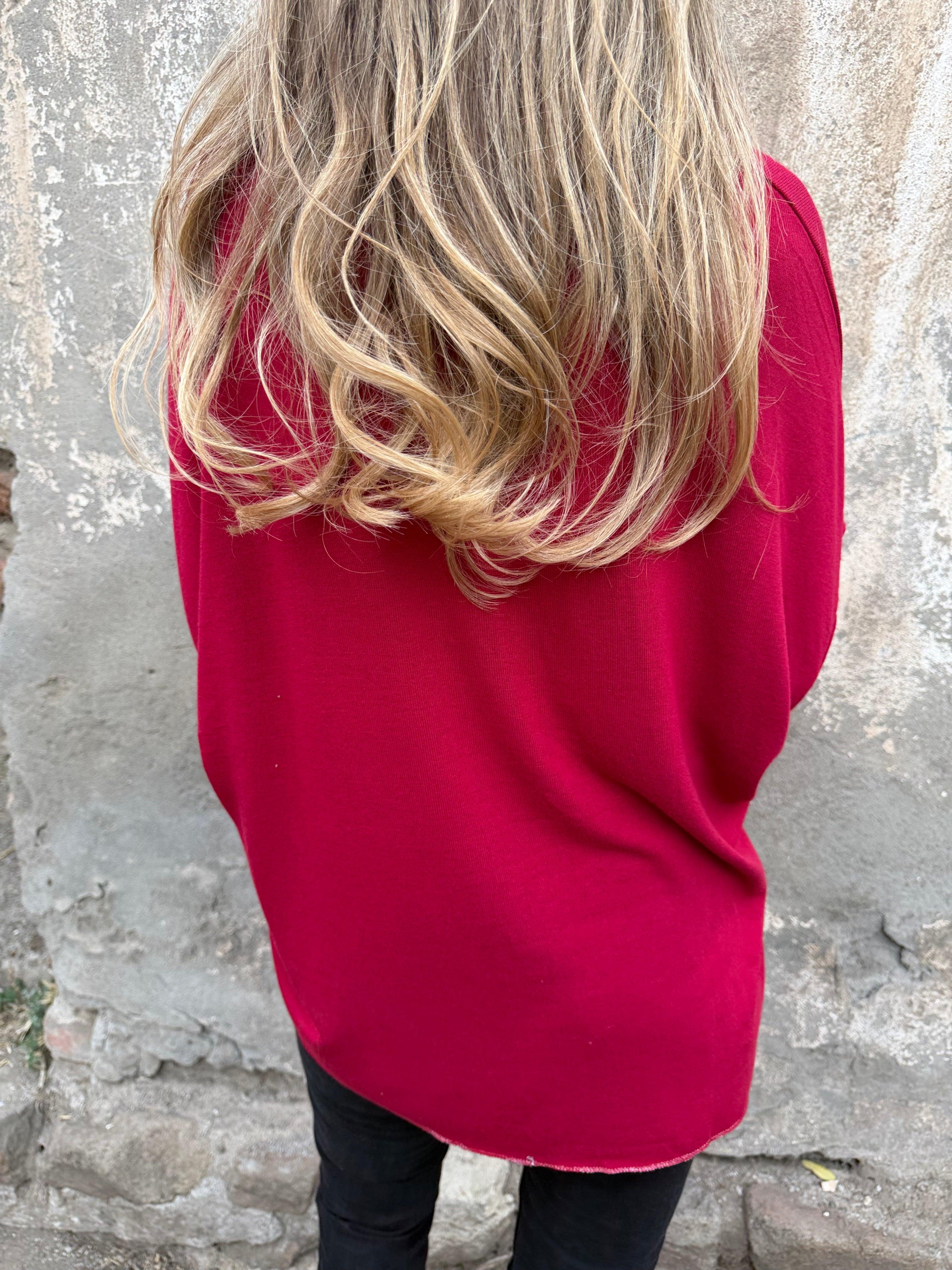 Maxxi polera lanilla bordes plateados roja italiana
