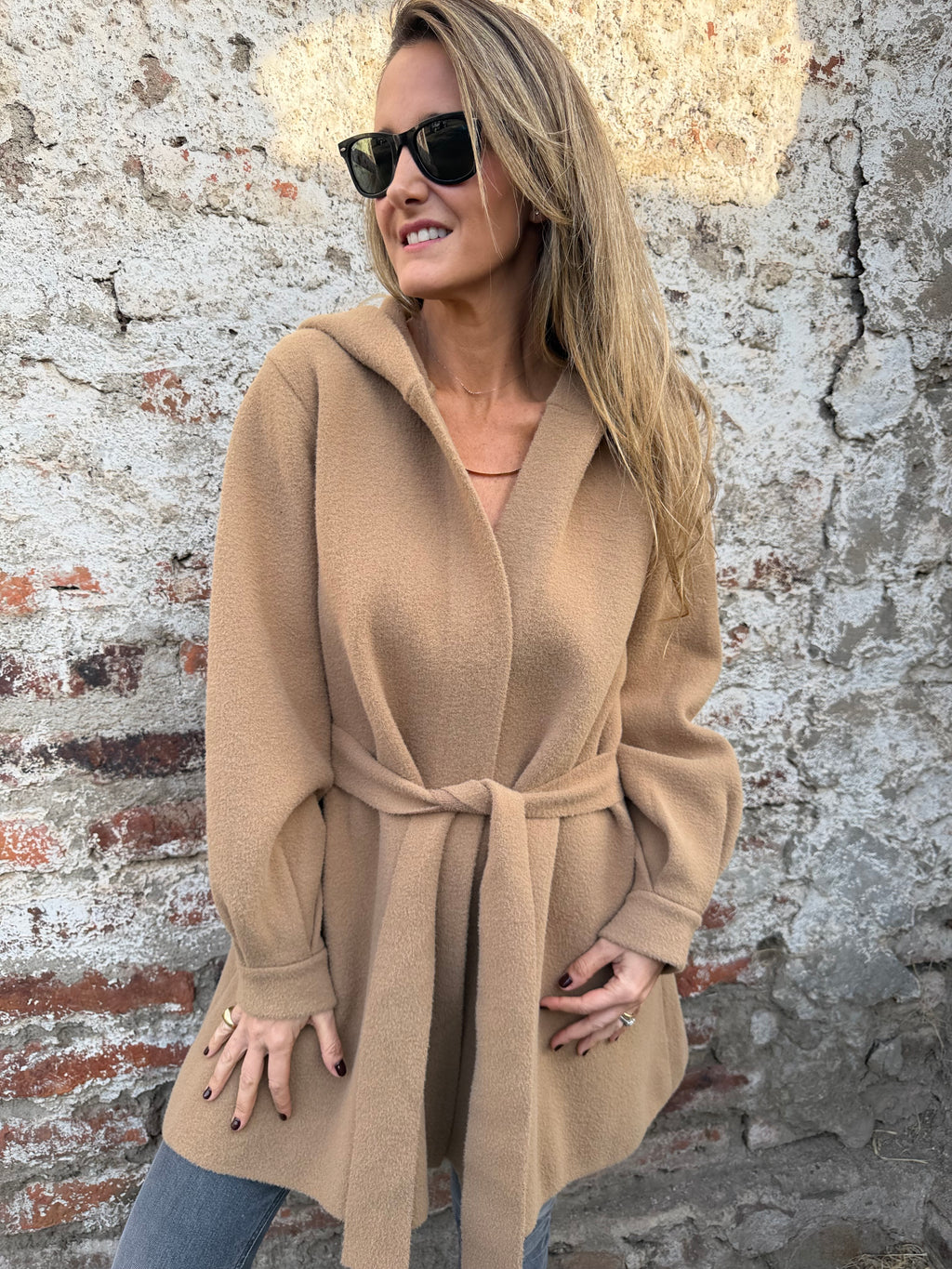 Abrigo evasé clásico camel