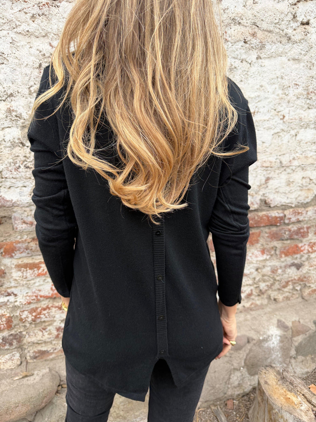 Chaleco básico mini botones espalda negro
