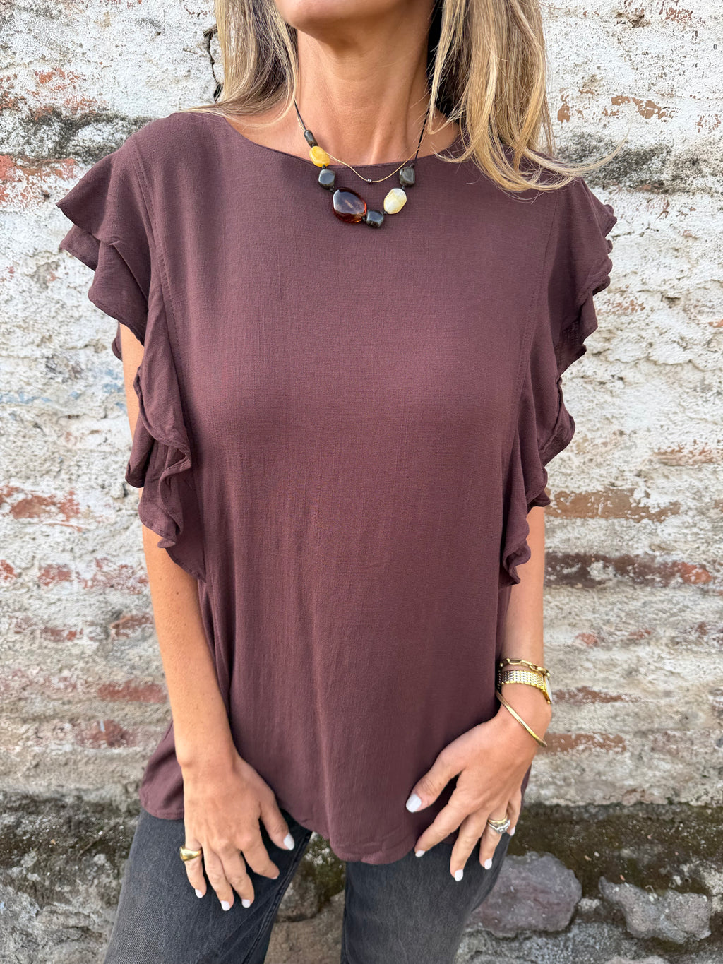 Blusa larga vuelitos laterales café