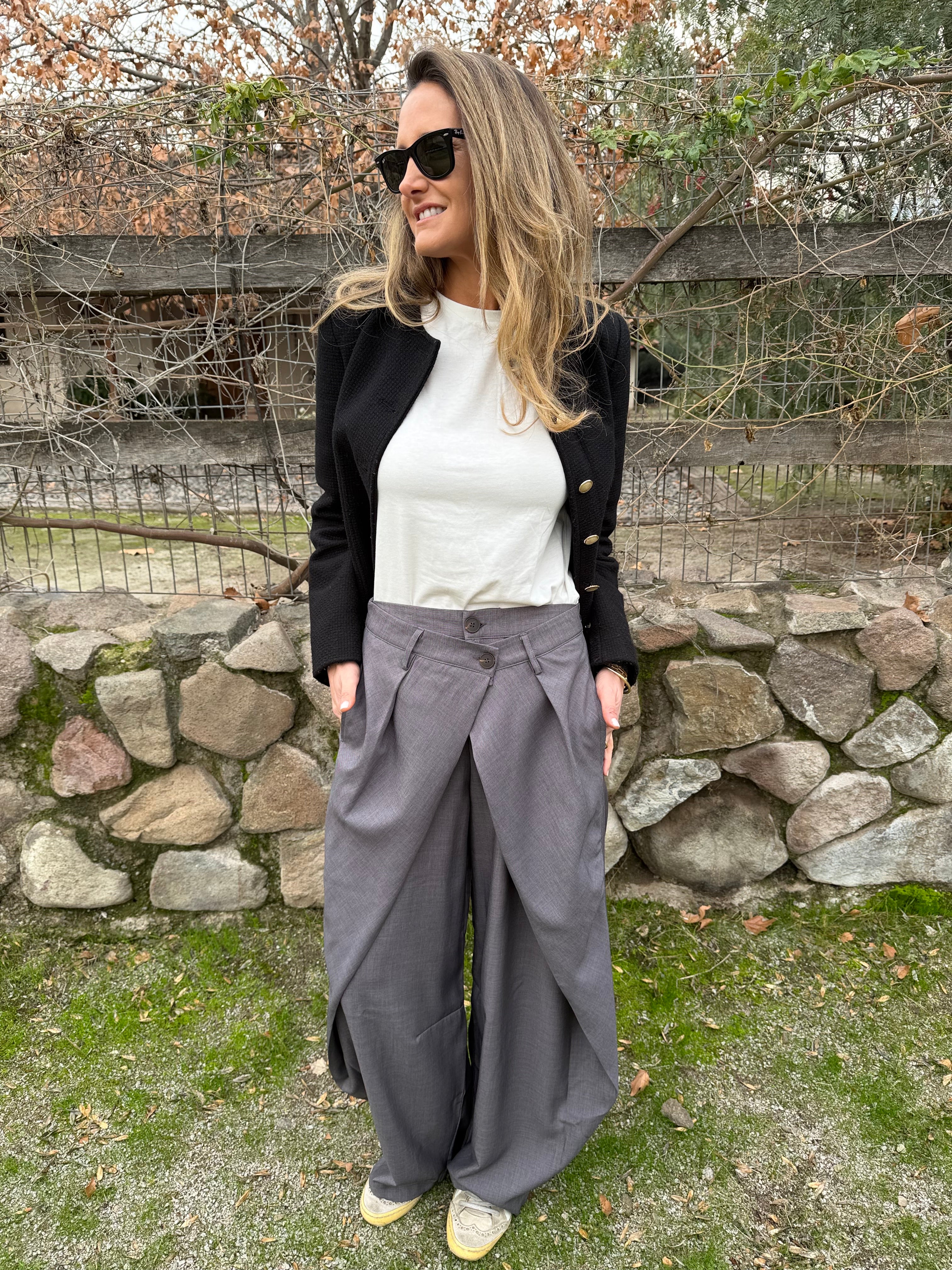 Pantalón sastre doble botón barrel gris
