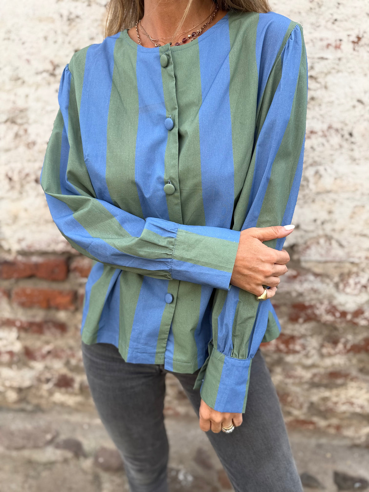 Blusa rayada azul verde