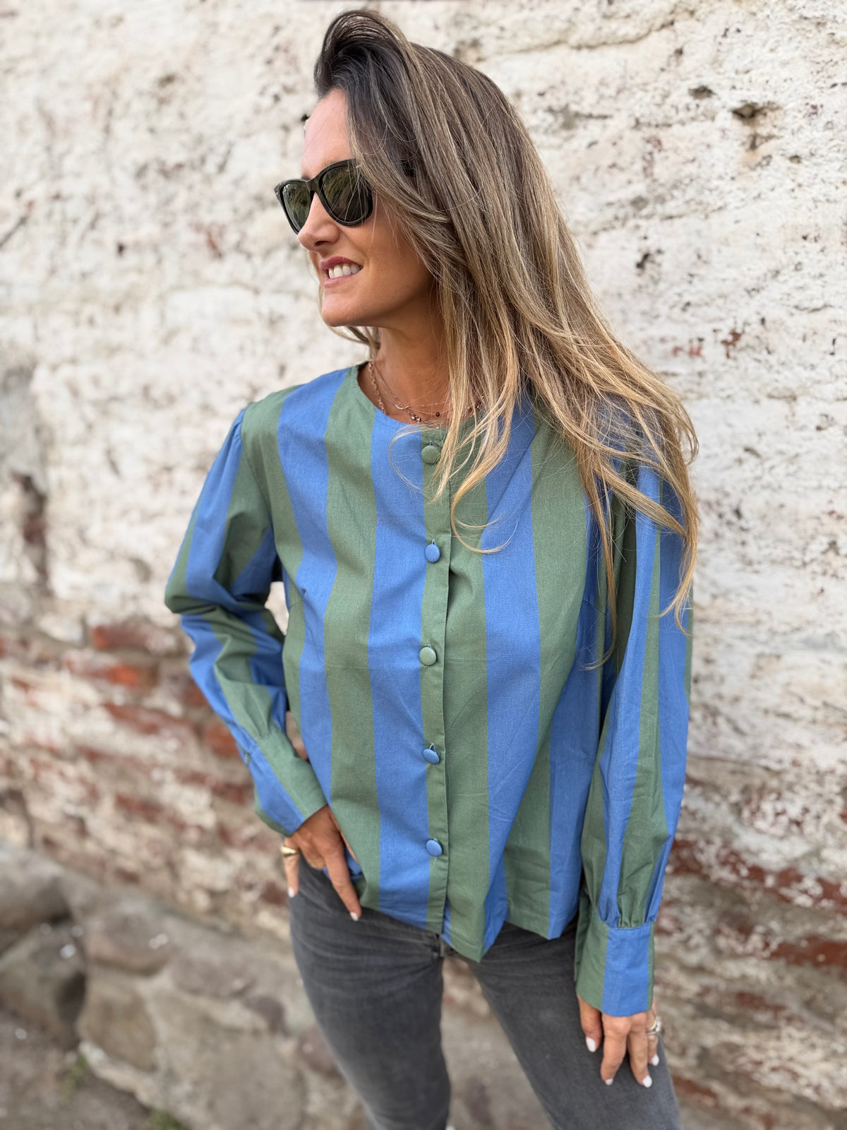 Blusa rayada azul verde