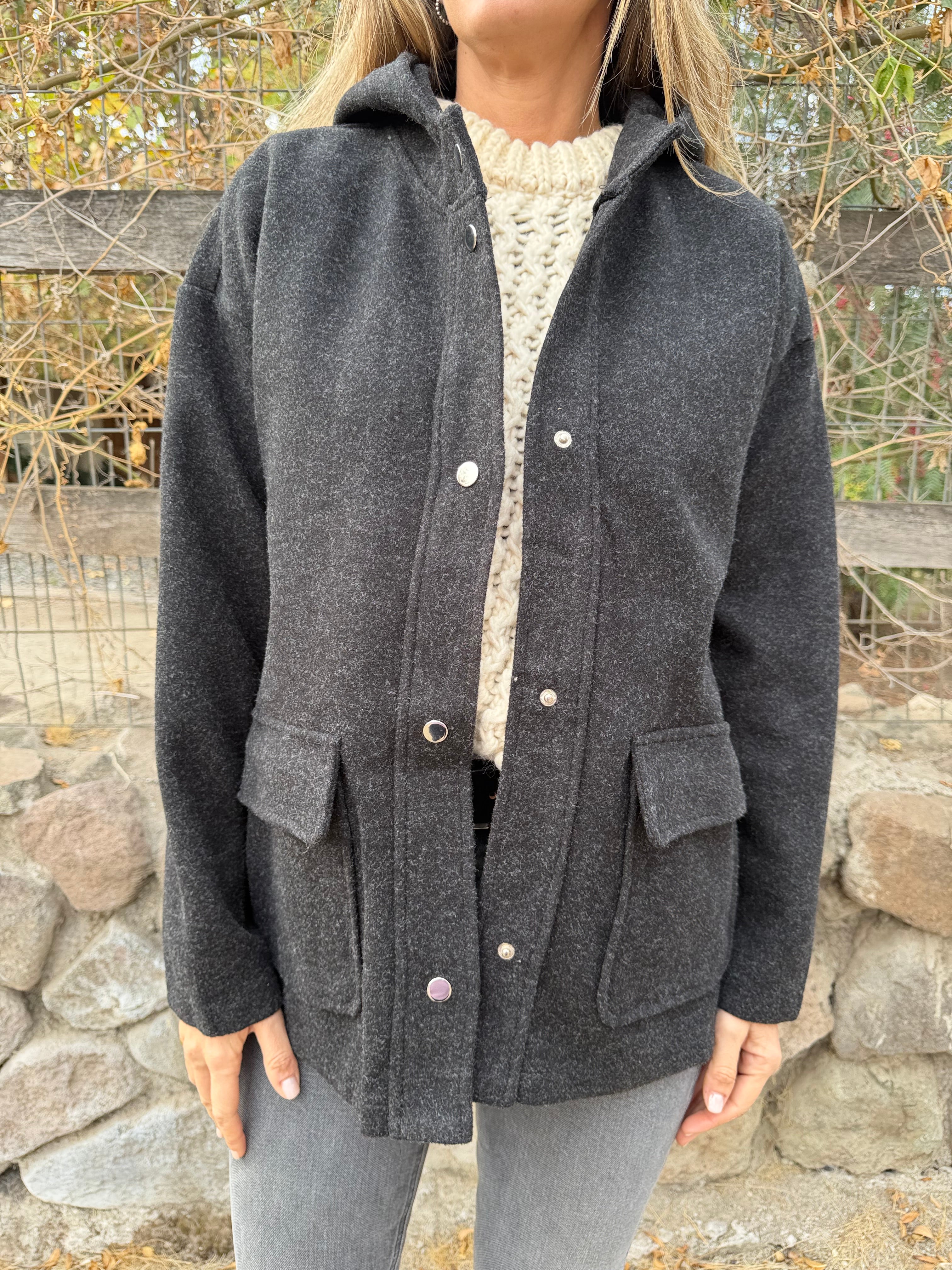 Chaqueta simple paño bolsillos gris acero